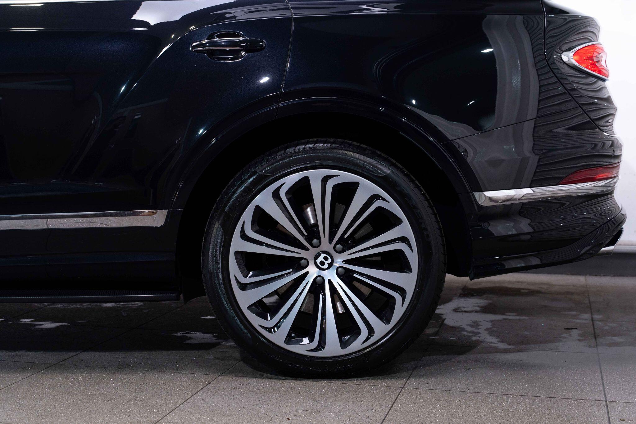 Bentley Bentayga 4.0 V8 Base Auto 4WD Euro 6 (s/s) 5dr 5dr Automatic 2025