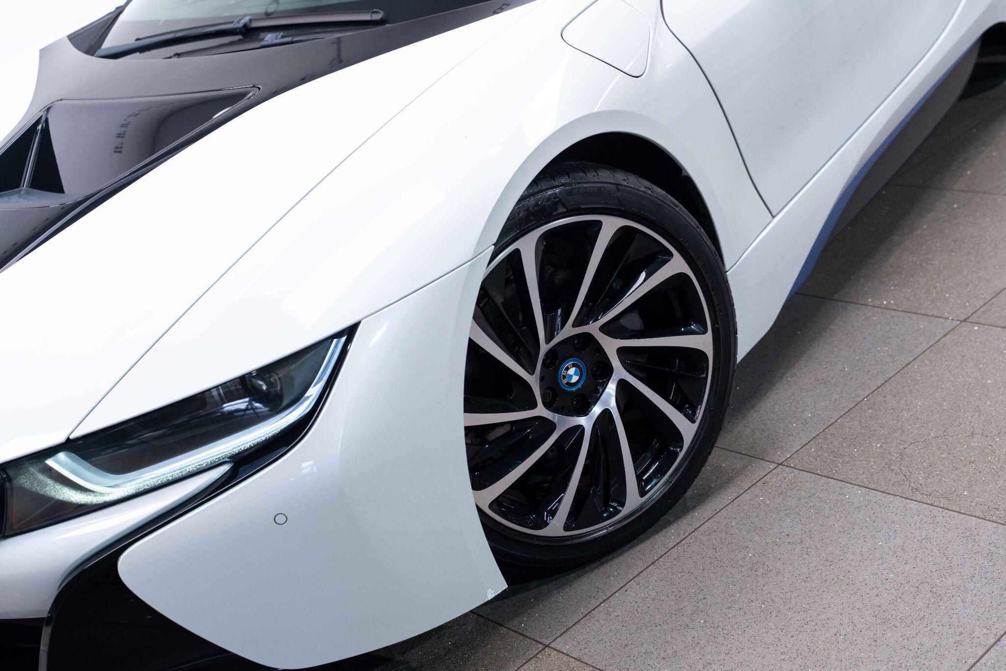 BMW i8 1.5 7.1kWh Auto 4WD Euro 6 (s/s) 2dr 2dr Automatic 2026