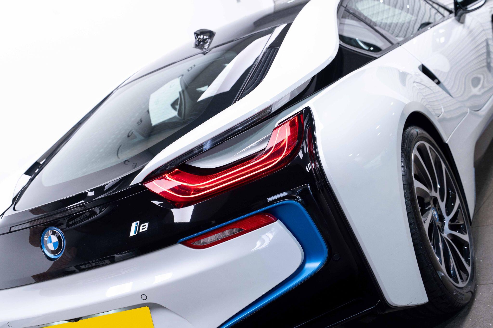 BMW i8 1.5 7.1kWh Auto 4WD Euro 6 (s/s) 2dr 2dr Automatic 2026