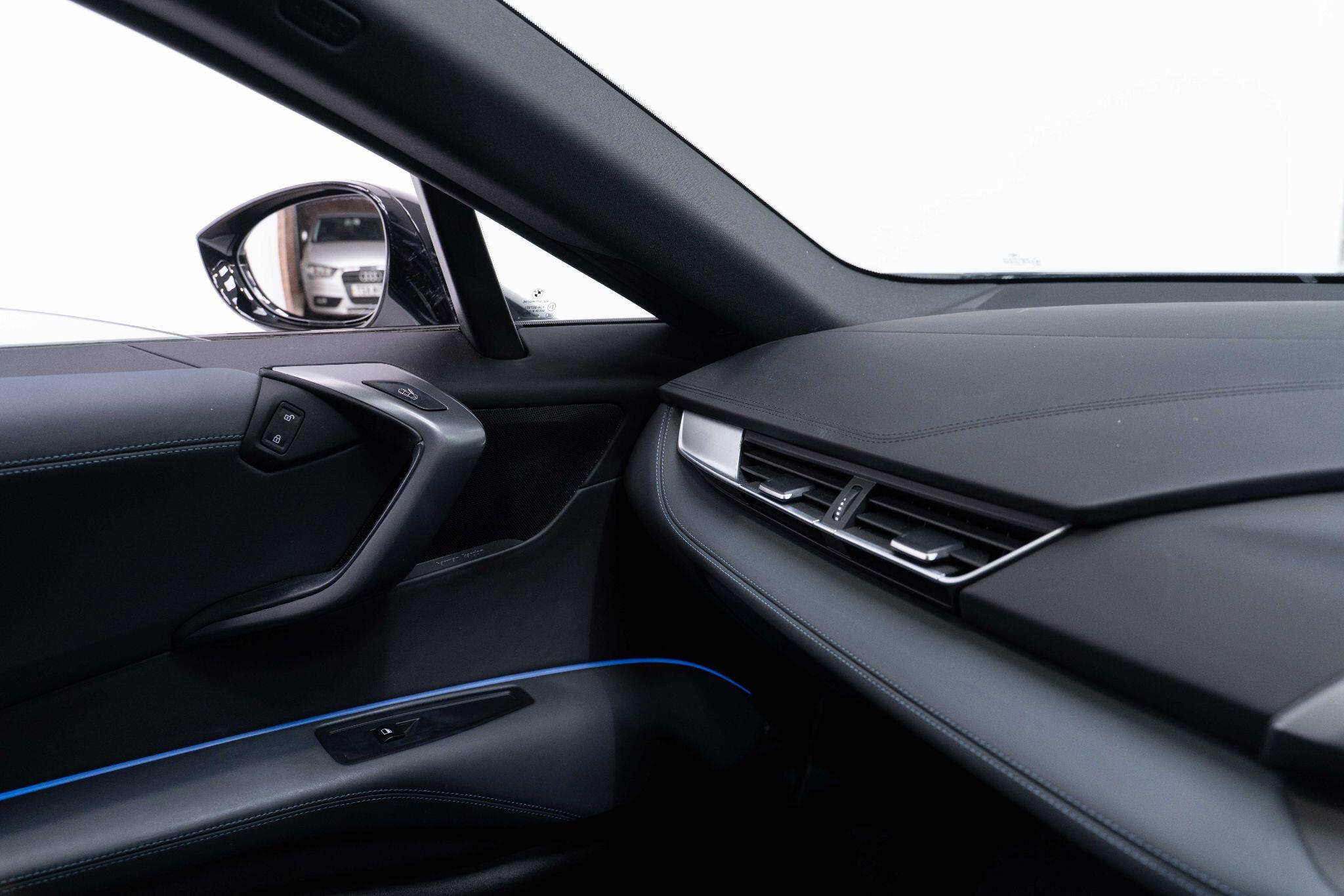 BMW i8 1.5 7.1kWh Auto 4WD Euro 6 (s/s) 2dr 2dr Automatic 2026