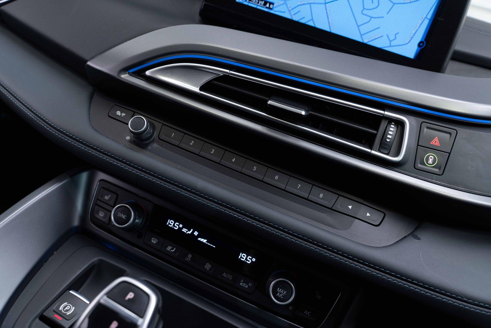 BMW i8 1.5 7.1kWh Auto 4WD Euro 6 (s/s) 2dr 2dr Automatic 2026