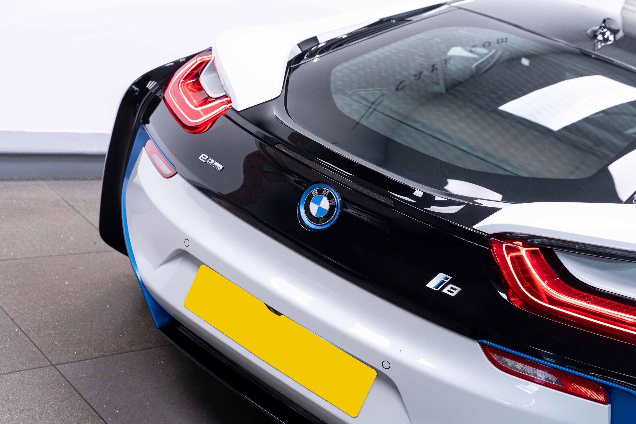 BMW i8 1.5 7.1kWh Auto 4WD Euro 6 (s/s) 2dr 2dr Automatic 2026