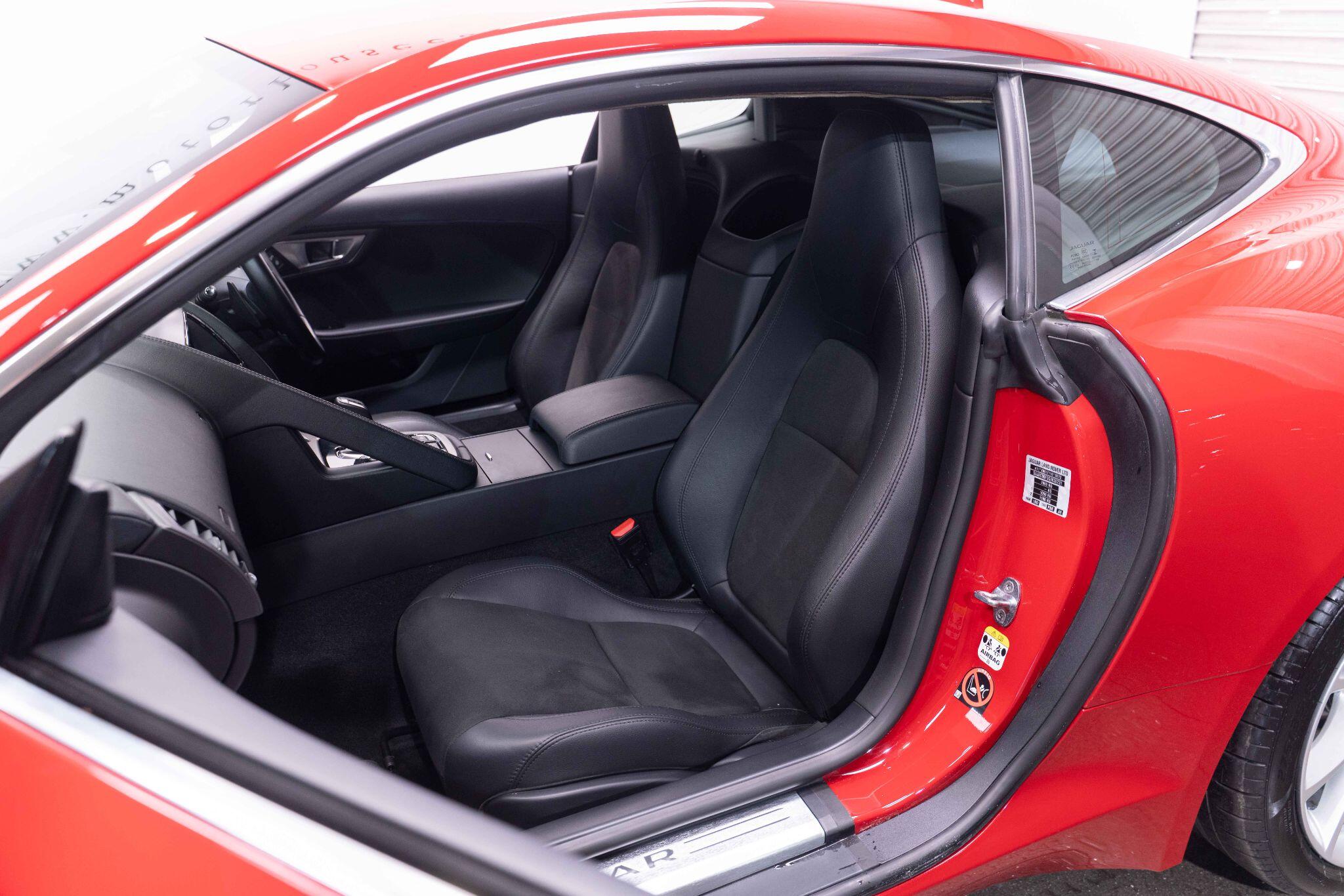 Jaguar F-Type 3.0 V6 Auto Euro 6 (s/s) 2dr 2dr Automatic 2026