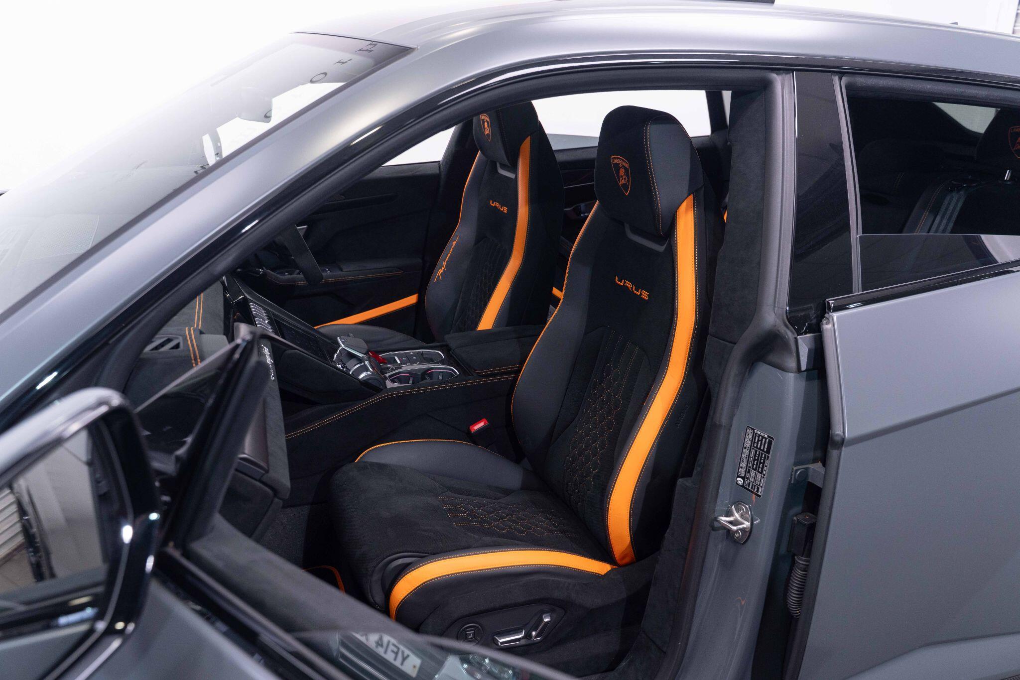 Lamborghini URUS 4.0 V8 BiTurbo Performante SUV 5dr Petrol Auto 4WD Euro 6 (666 ps) 5dr Automatic 2025