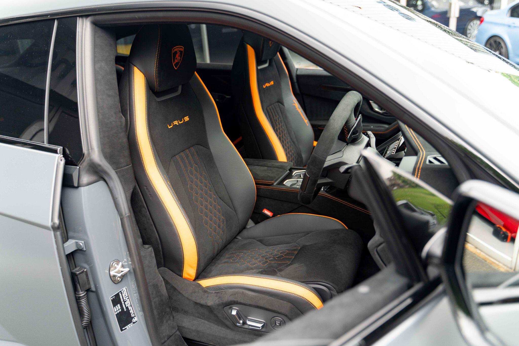 Lamborghini URUS 4.0 V8 BiTurbo Performante SUV 5dr Petrol Auto 4WD Euro 6 (666 ps) 5dr Automatic 2025