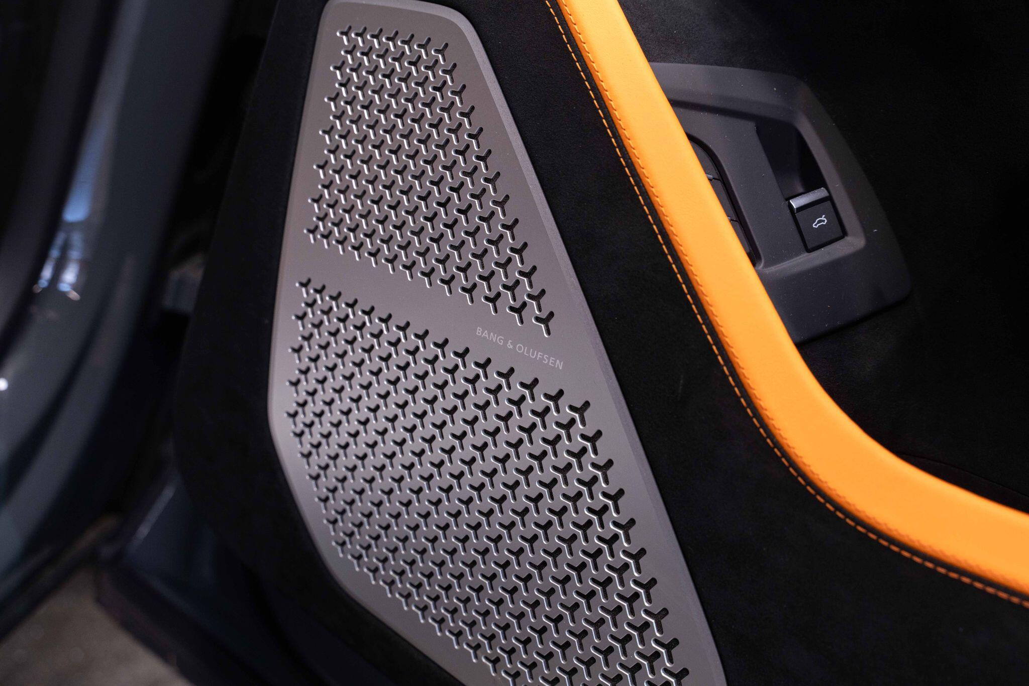 Lamborghini URUS 4.0 V8 BiTurbo Performante SUV 5dr Petrol Auto 4WD Euro 6 (666 ps) 5dr Automatic 2026