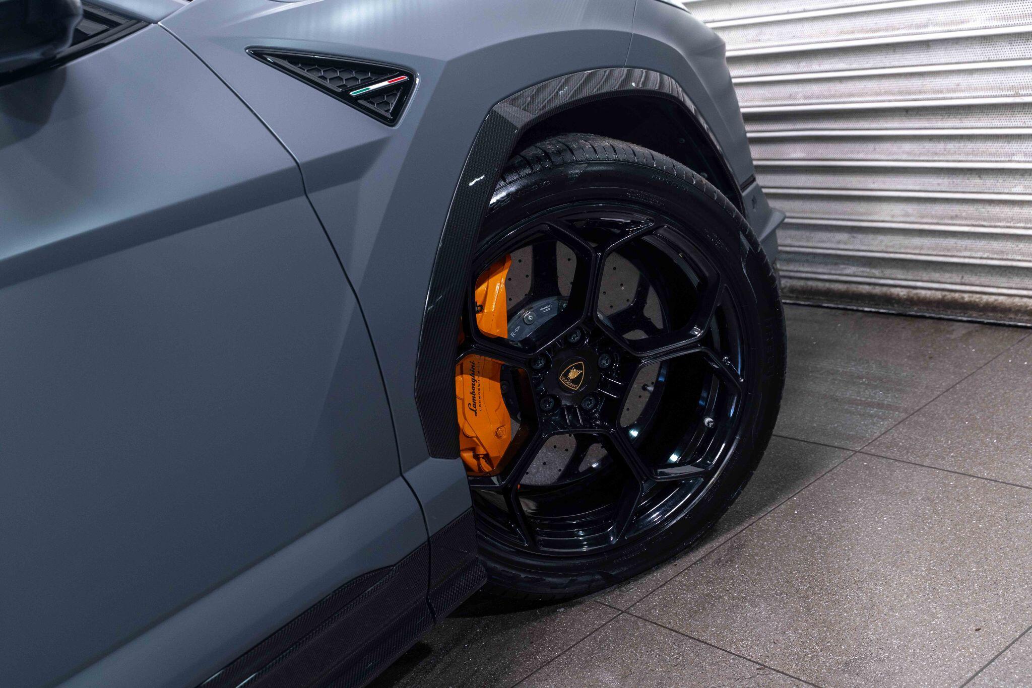 Lamborghini URUS 4.0 V8 BiTurbo Performante SUV 5dr Petrol Auto 4WD Euro 6 (666 ps) 5dr Automatic 2025