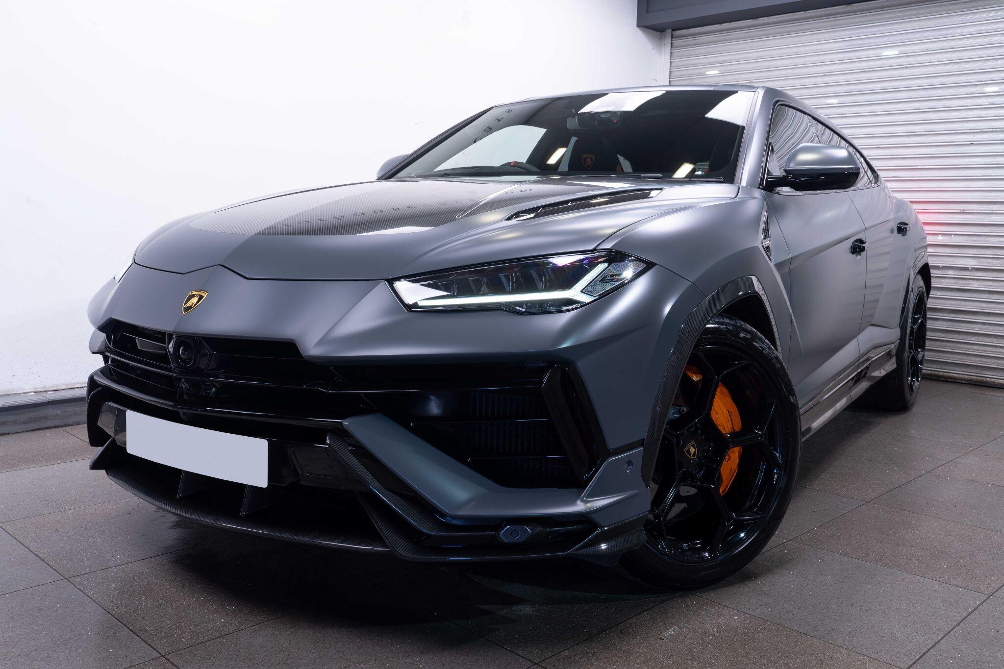 Lamborghini URUS 4.0 V8 BiTurbo Performante SUV 5dr Petrol Auto 4WD Euro 6 (666 ps) 5dr Automatic 2026