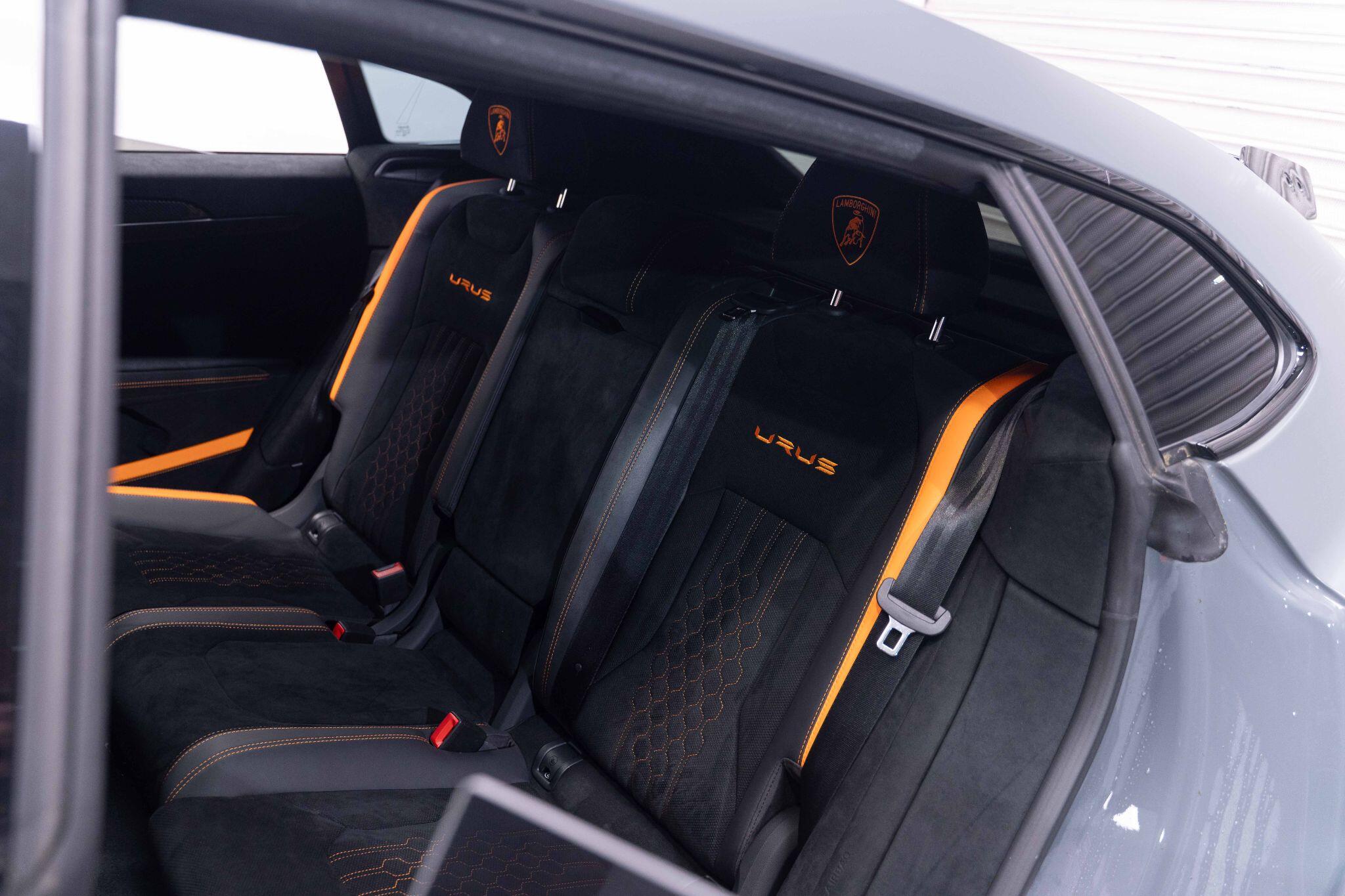 Lamborghini URUS 4.0 V8 BiTurbo Performante SUV 5dr Petrol Auto 4WD Euro 6 (666 ps) 5dr Automatic 2026