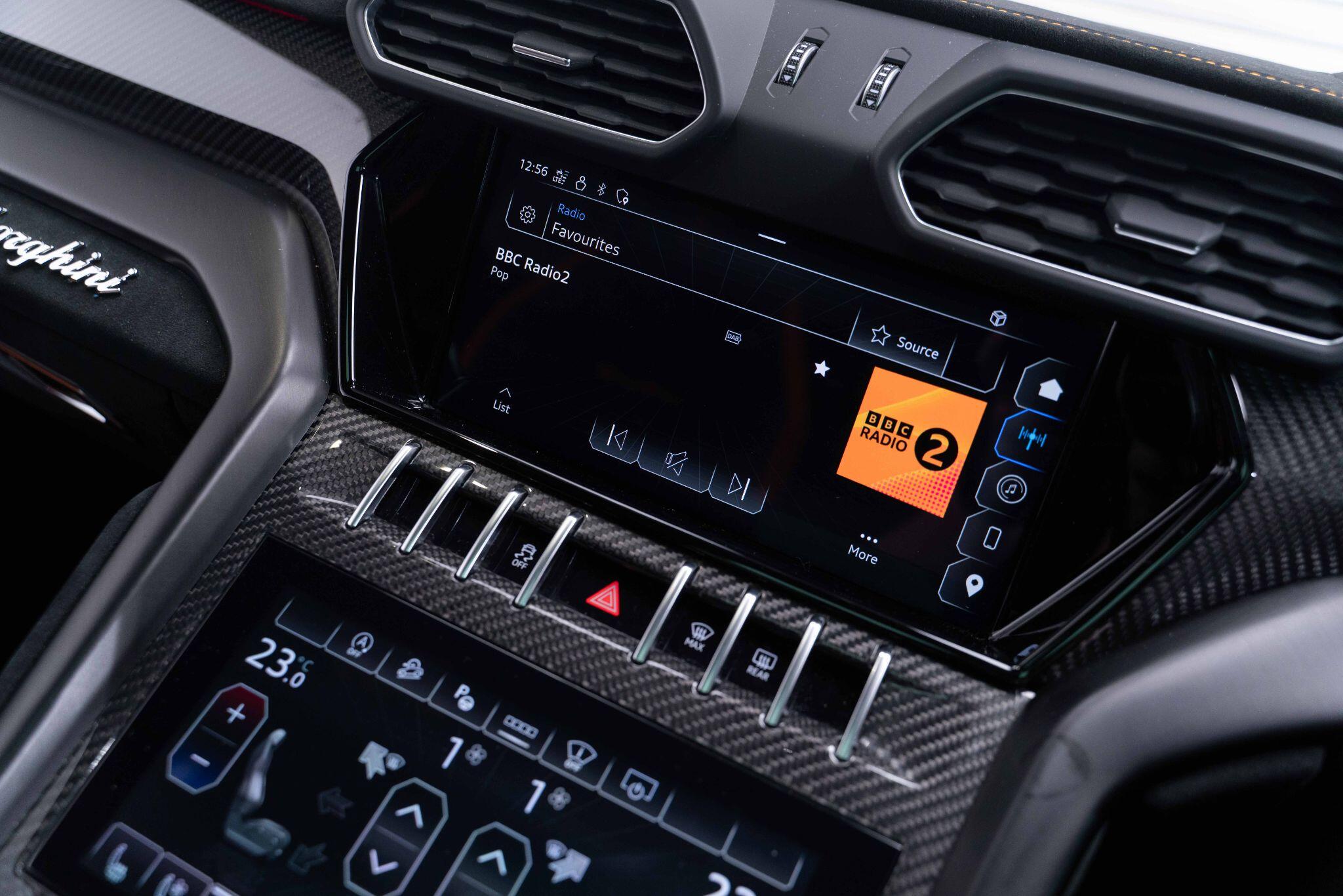 Lamborghini URUS 4.0 V8 BiTurbo Performante SUV 5dr Petrol Auto 4WD Euro 6 (666 ps) 5dr Automatic 2026