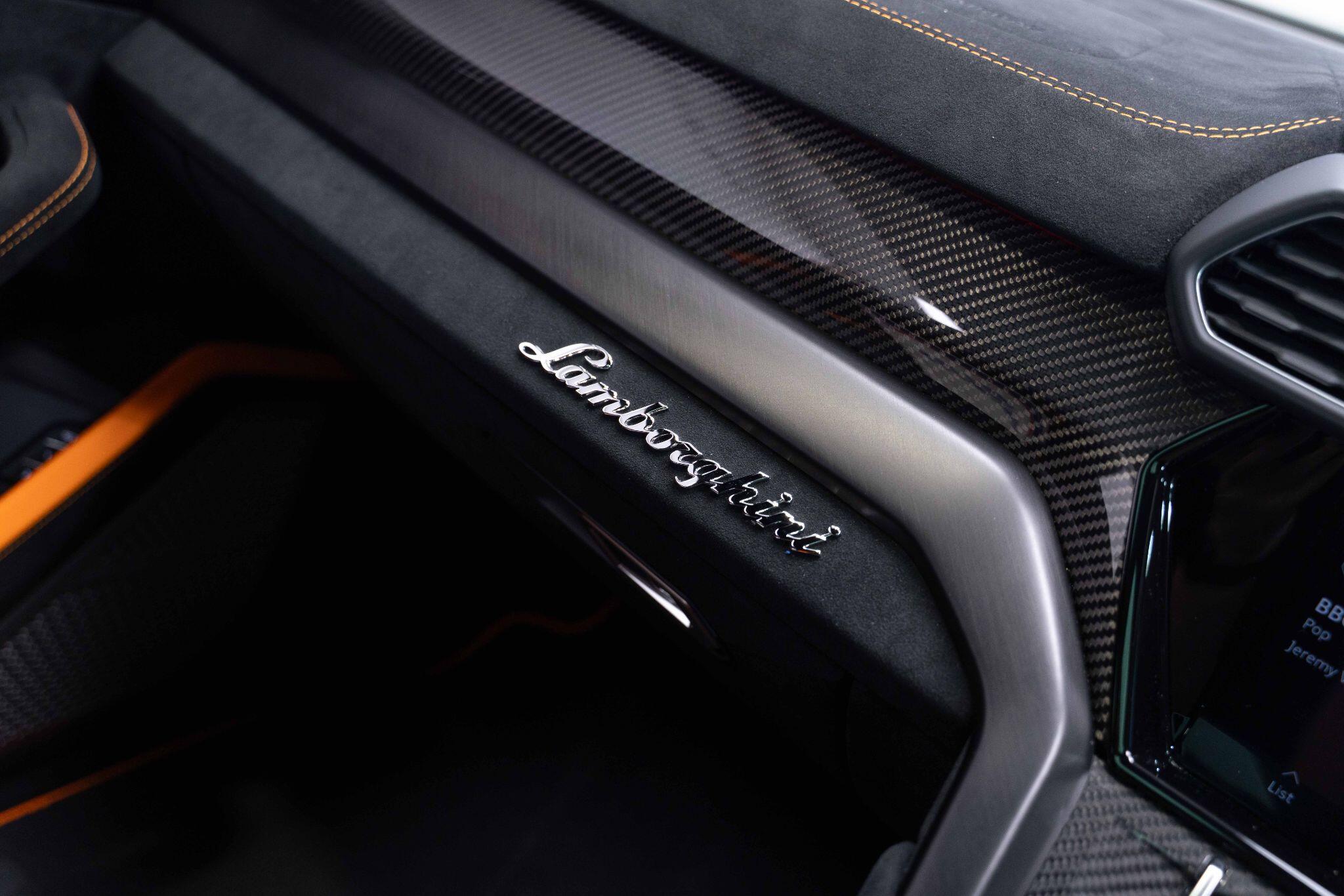 Lamborghini URUS 4.0 V8 BiTurbo Performante SUV 5dr Petrol Auto 4WD Euro 6 (666 ps) 5dr Automatic 2025