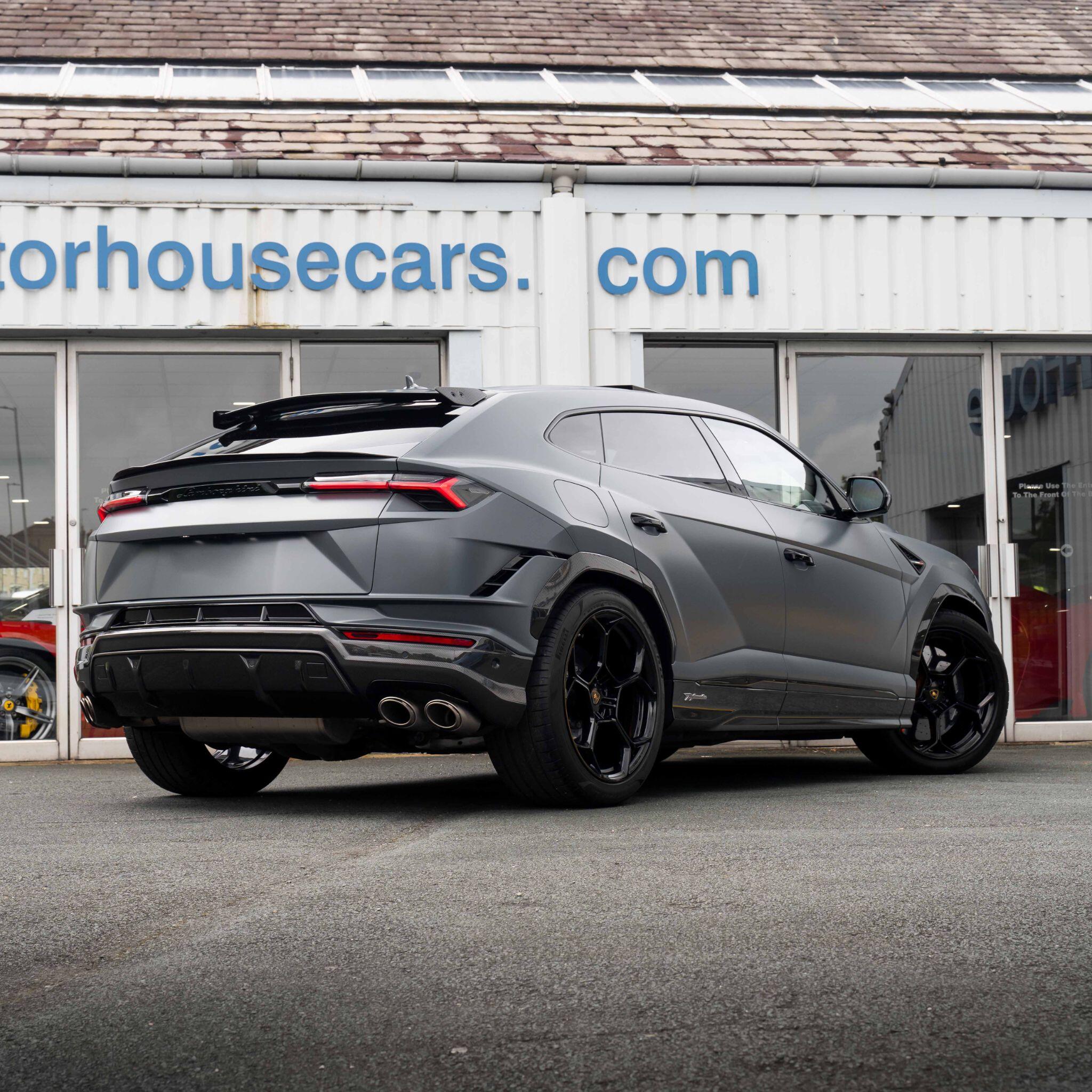 Lamborghini URUS 4.0 V8 BiTurbo Performante SUV 5dr Petrol Auto 4WD Euro 6 (666 ps) 5dr Automatic 2026