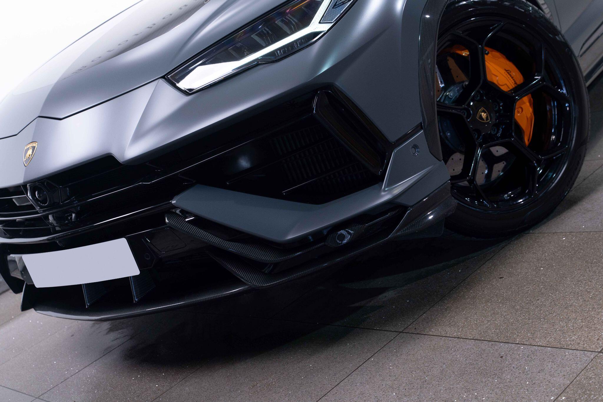 Lamborghini URUS 4.0 V8 BiTurbo Performante SUV 5dr Petrol Auto 4WD Euro 6 (666 ps) 5dr Automatic 2026