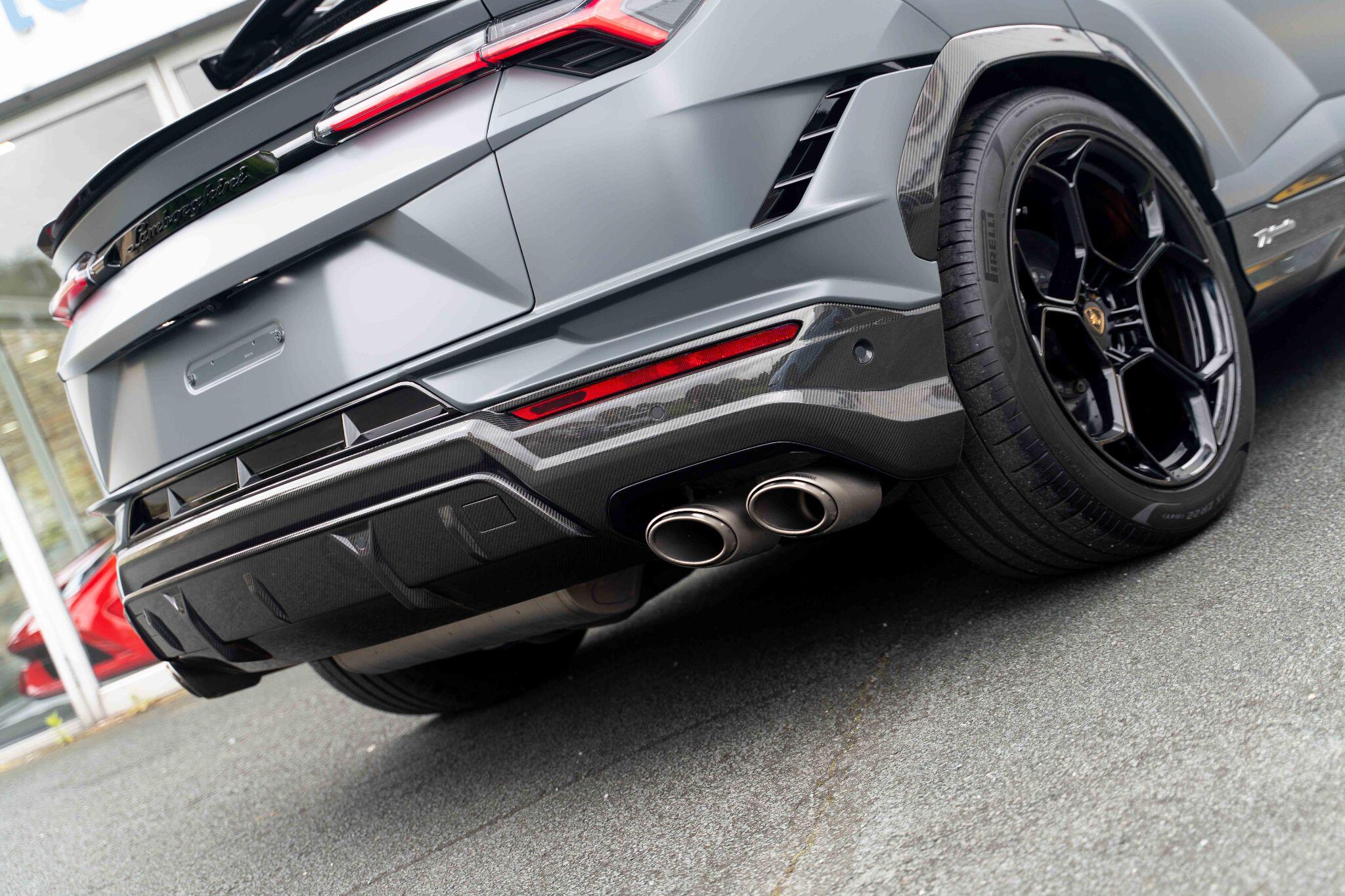 Lamborghini URUS 4.0 V8 BiTurbo Performante SUV 5dr Petrol Auto 4WD Euro 6 (666 ps) 5dr Automatic 2026