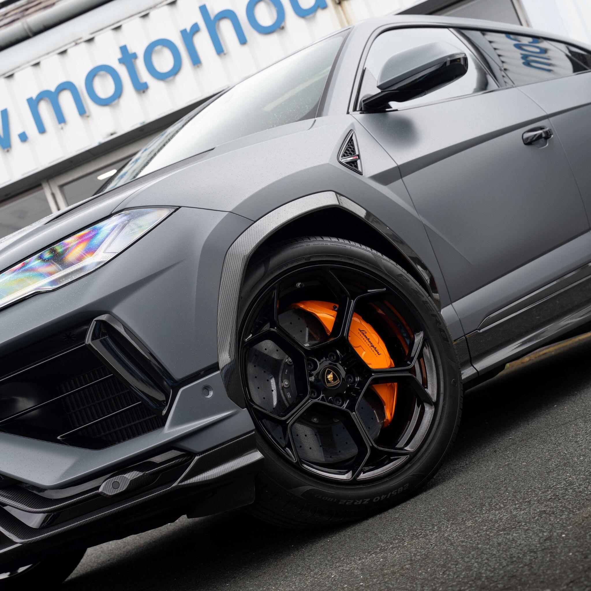 Lamborghini URUS 4.0 V8 BiTurbo Performante SUV 5dr Petrol Auto 4WD Euro 6 (666 ps) 5dr Automatic 2026