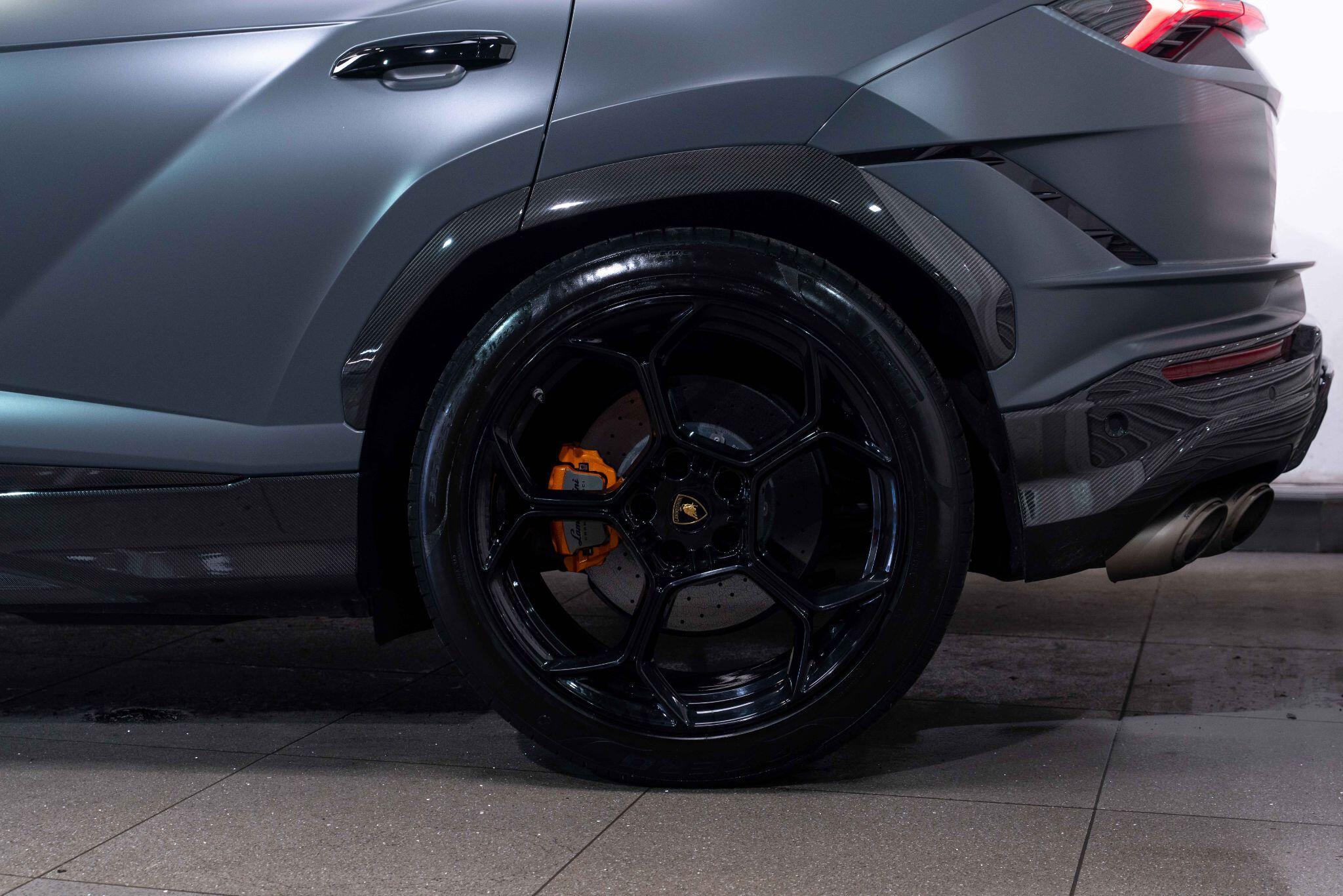 Lamborghini URUS 4.0 V8 BiTurbo Performante SUV 5dr Petrol Auto 4WD Euro 6 (666 ps) 5dr Automatic 2025