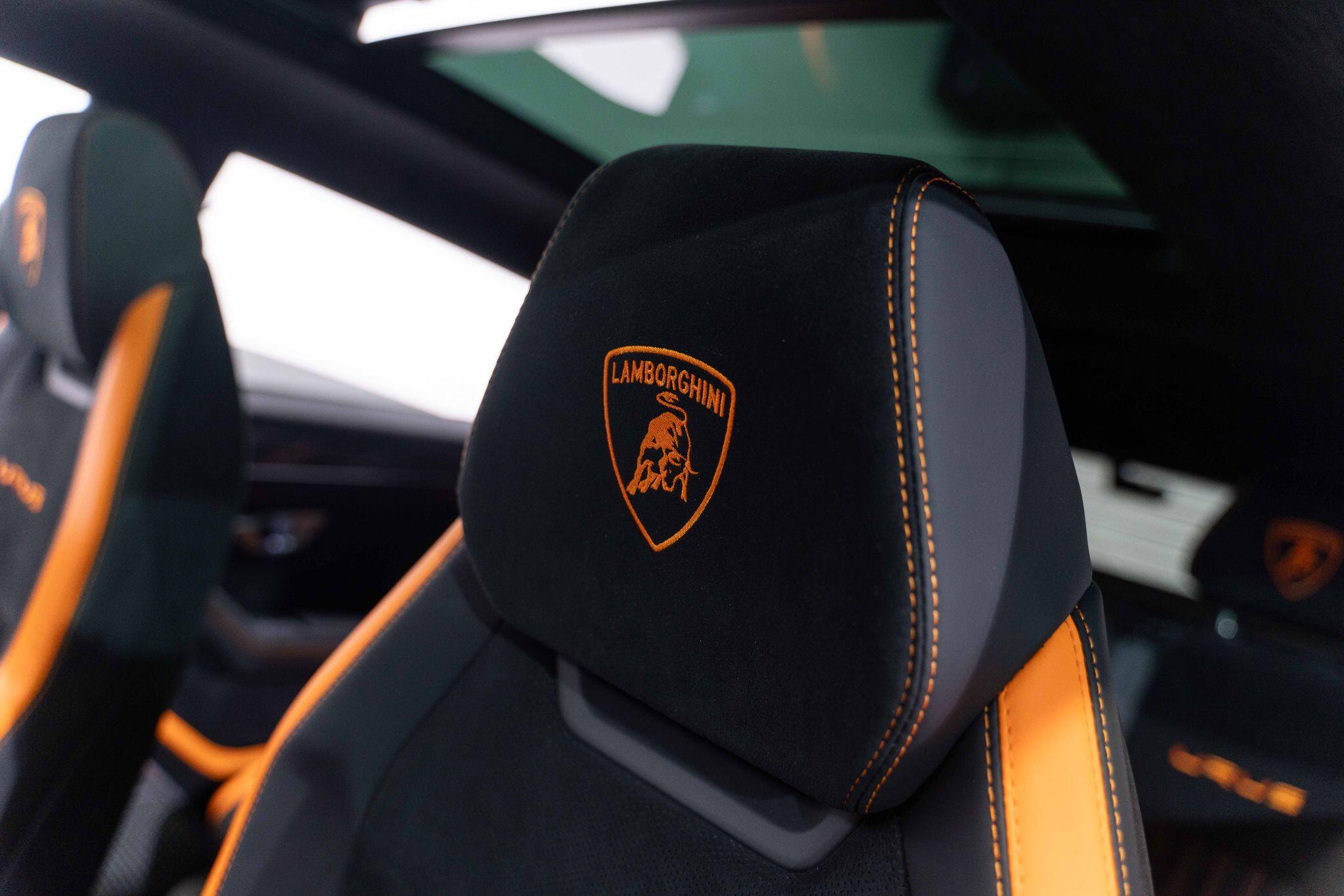 Lamborghini URUS 4.0 V8 BiTurbo Performante SUV 5dr Petrol Auto 4WD Euro 6 (666 ps) 5dr Automatic 2025