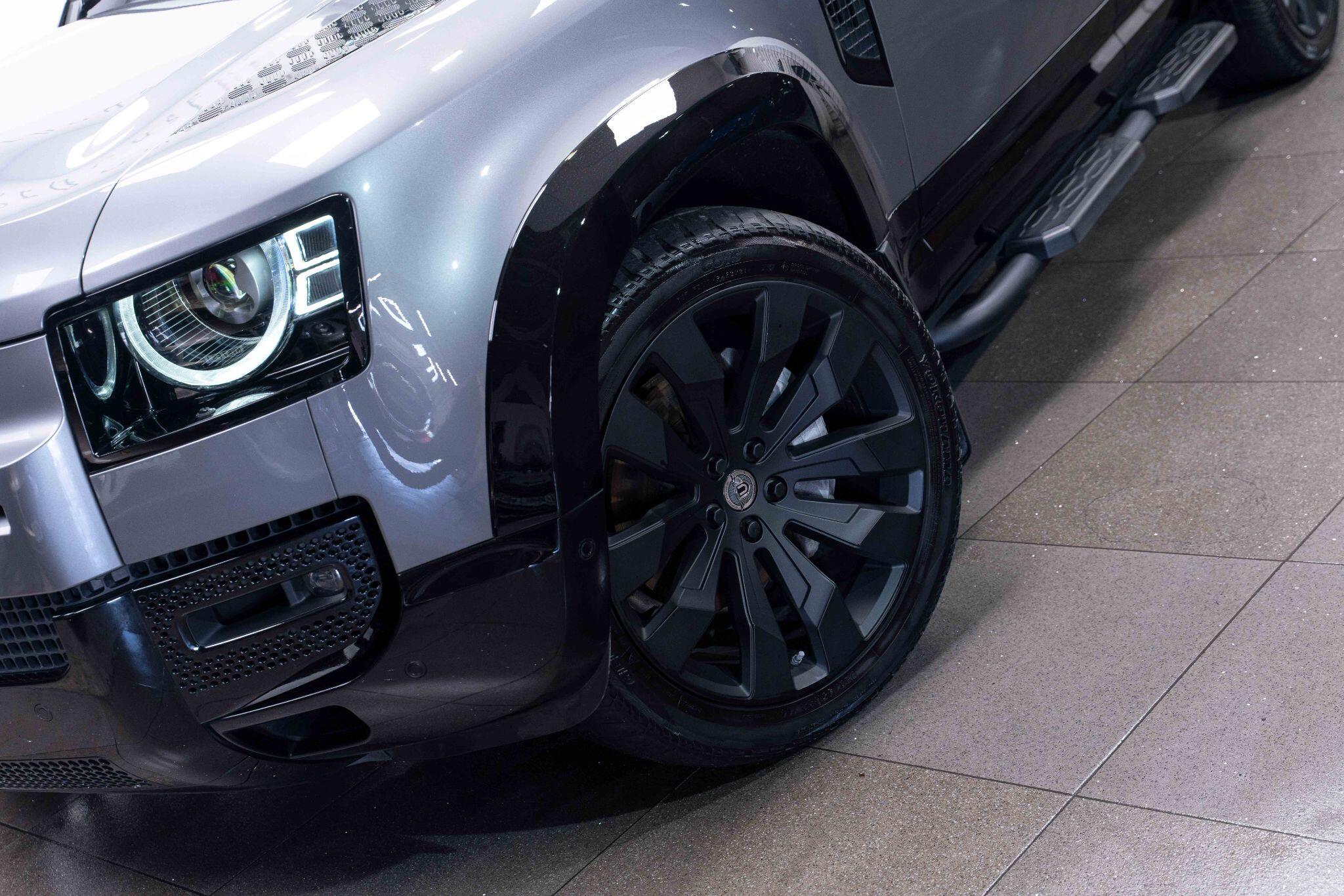 Land Rover DEFENDER 110 3.0 D300 MHEV HSE SUV 5dr Diesel Auto 4WD Euro 6 (s/s) (300 ps) 5dr Automatic 2026