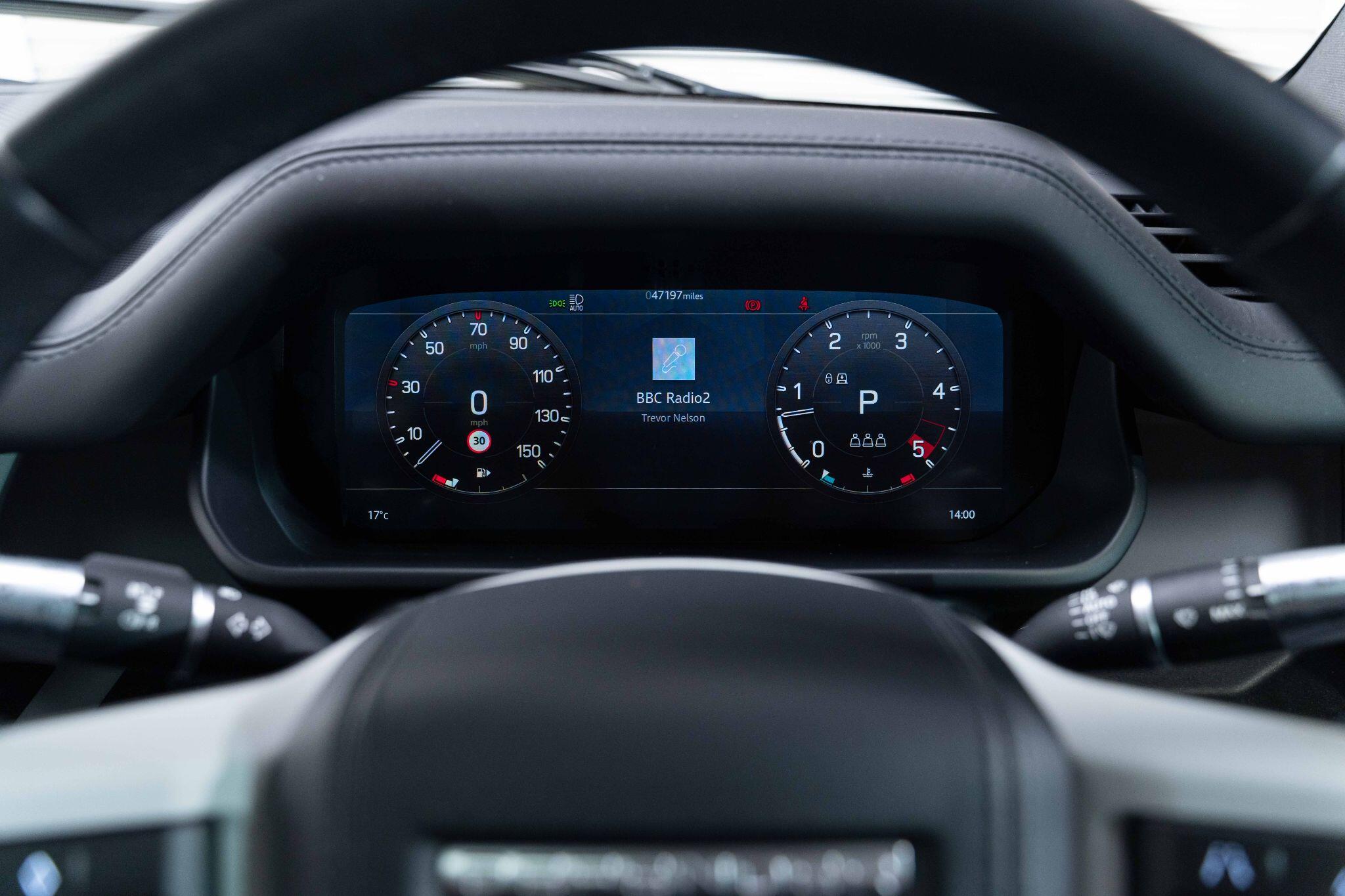 Land Rover DEFENDER 110 3.0 D300 MHEV HSE SUV 5dr Diesel Auto 4WD Euro 6 (s/s) (300 ps) 5dr Automatic 2026