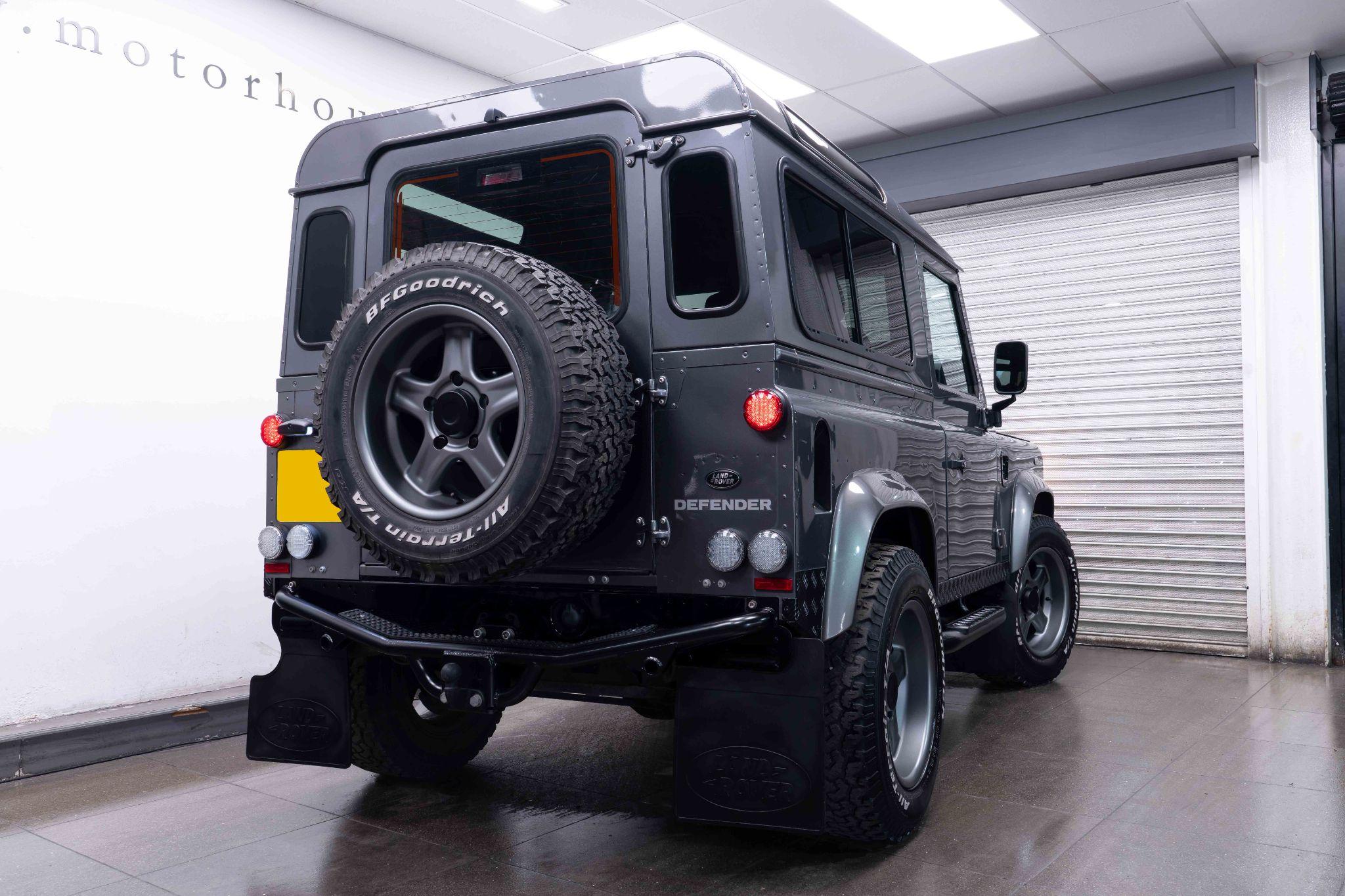 Land Rover Defender 90 2.2 TDCi XS 4WD SWB Euro 5 3dr 3dr Manual 2026