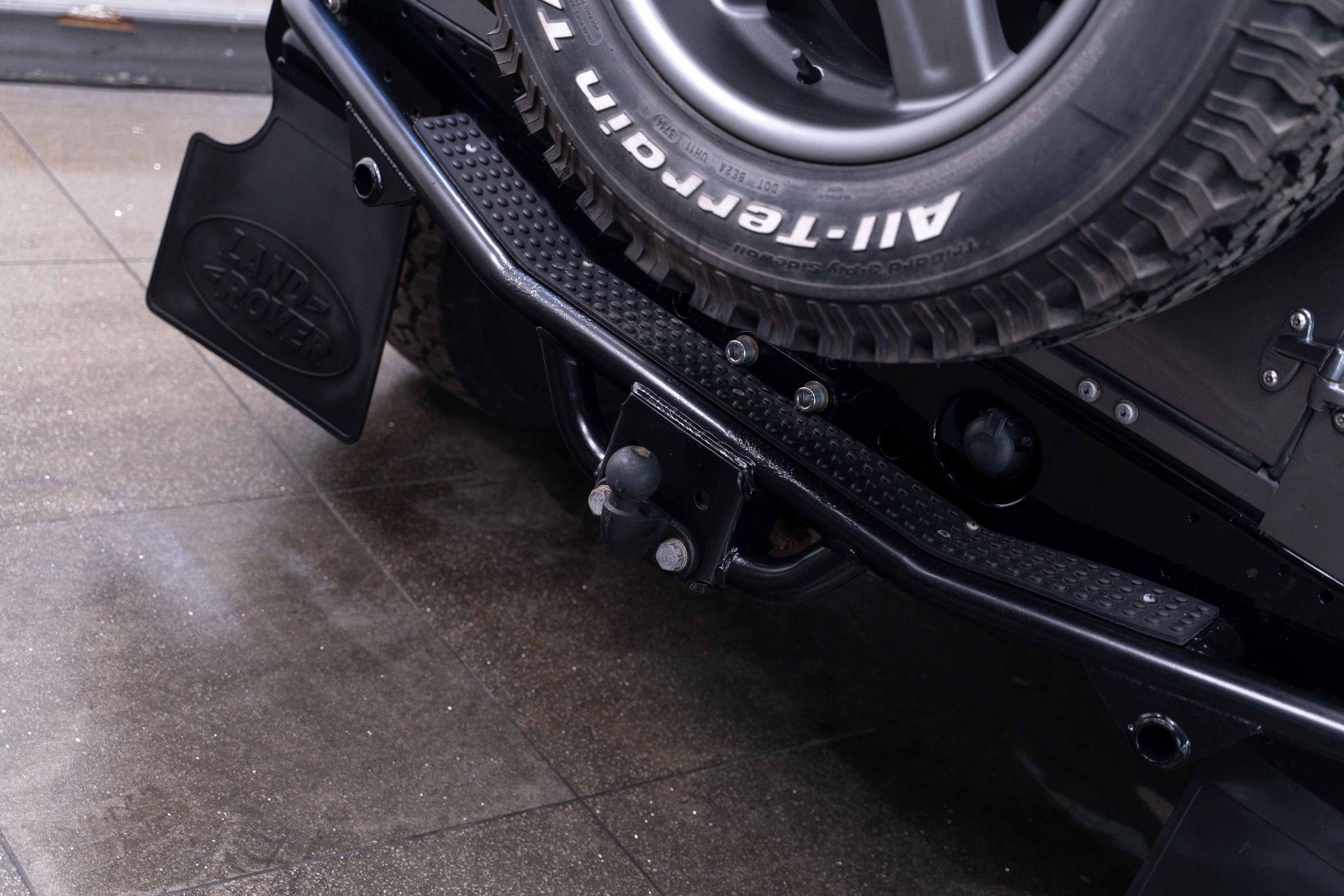 Land Rover Defender 90 2.2 TDCi XS 4WD SWB Euro 5 3dr 3dr Manual 2026