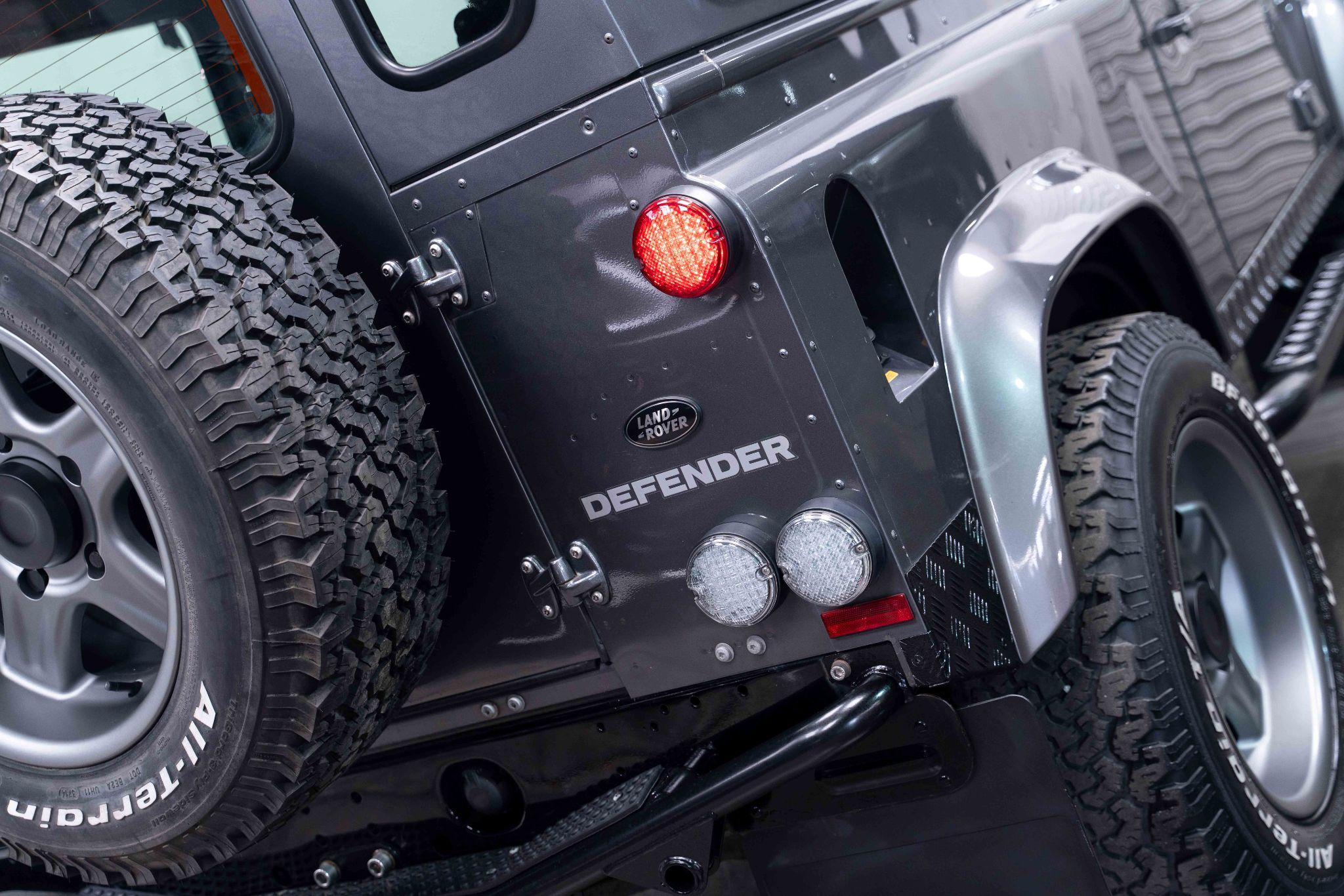 Land Rover Defender 90 2.2 TDCi XS 4WD SWB Euro 5 3dr 3dr Manual 2026