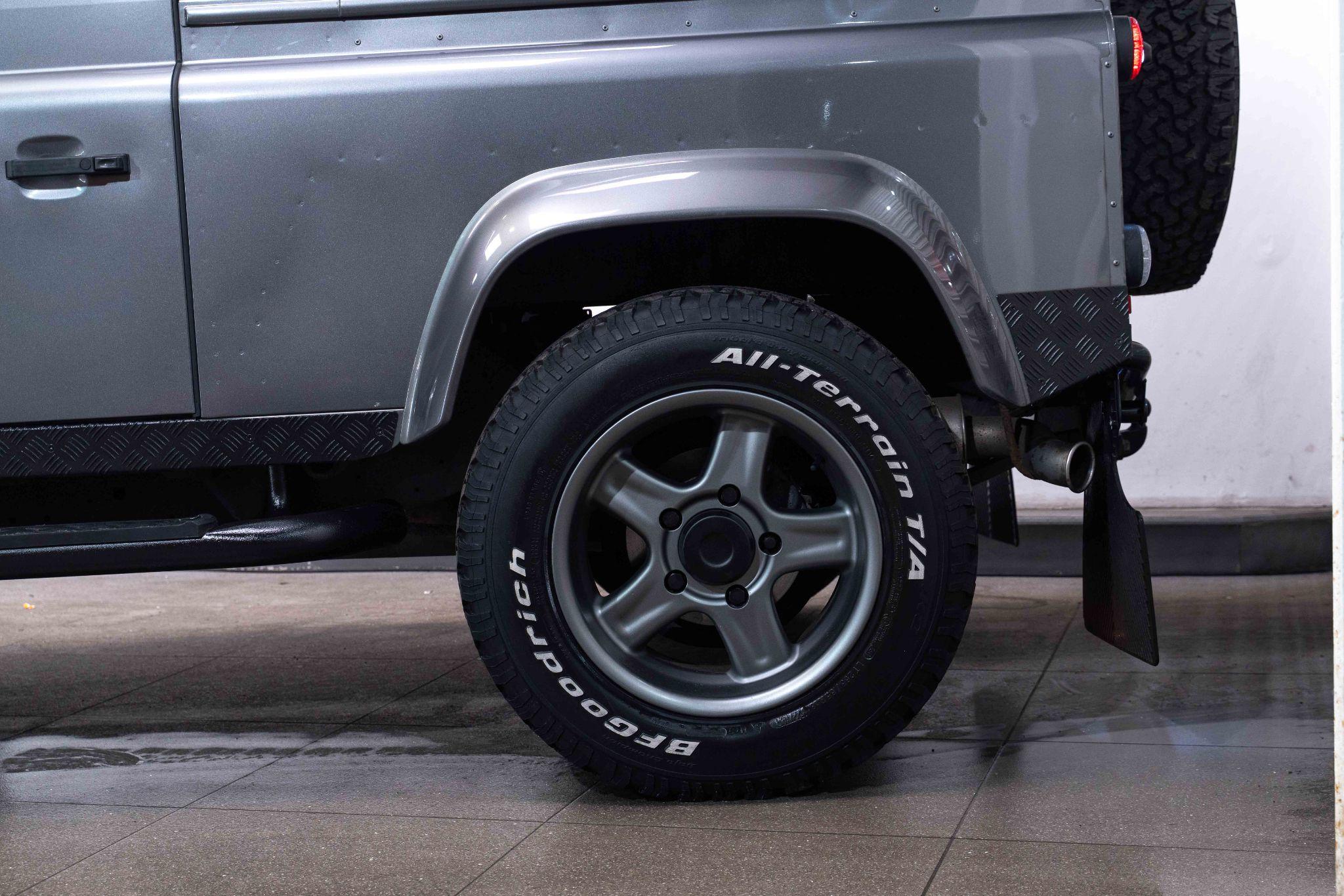 Land Rover Defender 90 2.2 TDCi XS 4WD SWB Euro 5 3dr 3dr Manual 2026