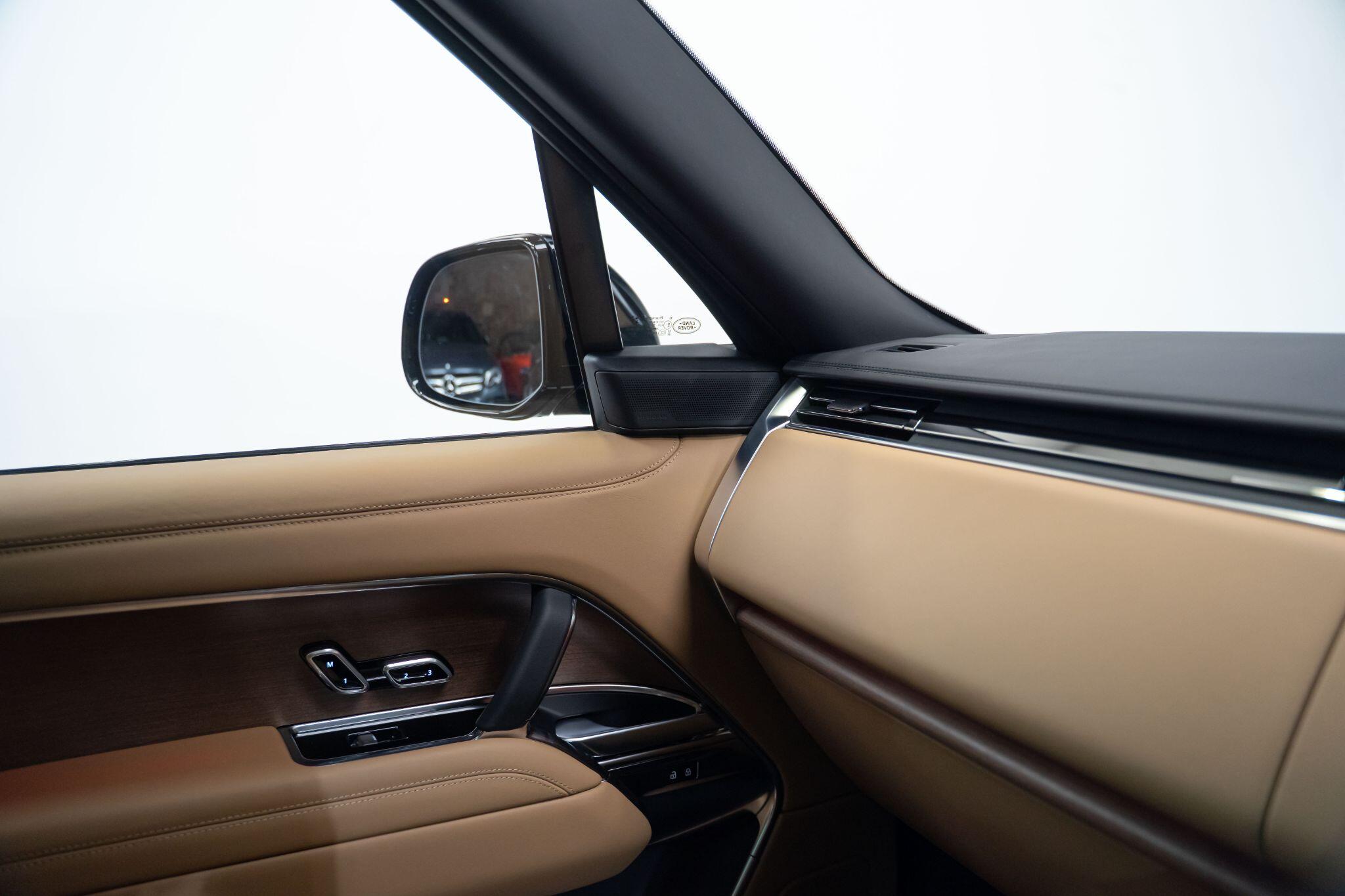 Land Rover Range Rover 3.0 P400 MHEV Autobiography Auto 4WD Euro 6 (s/s) 5dr 5dr Automatic 2026