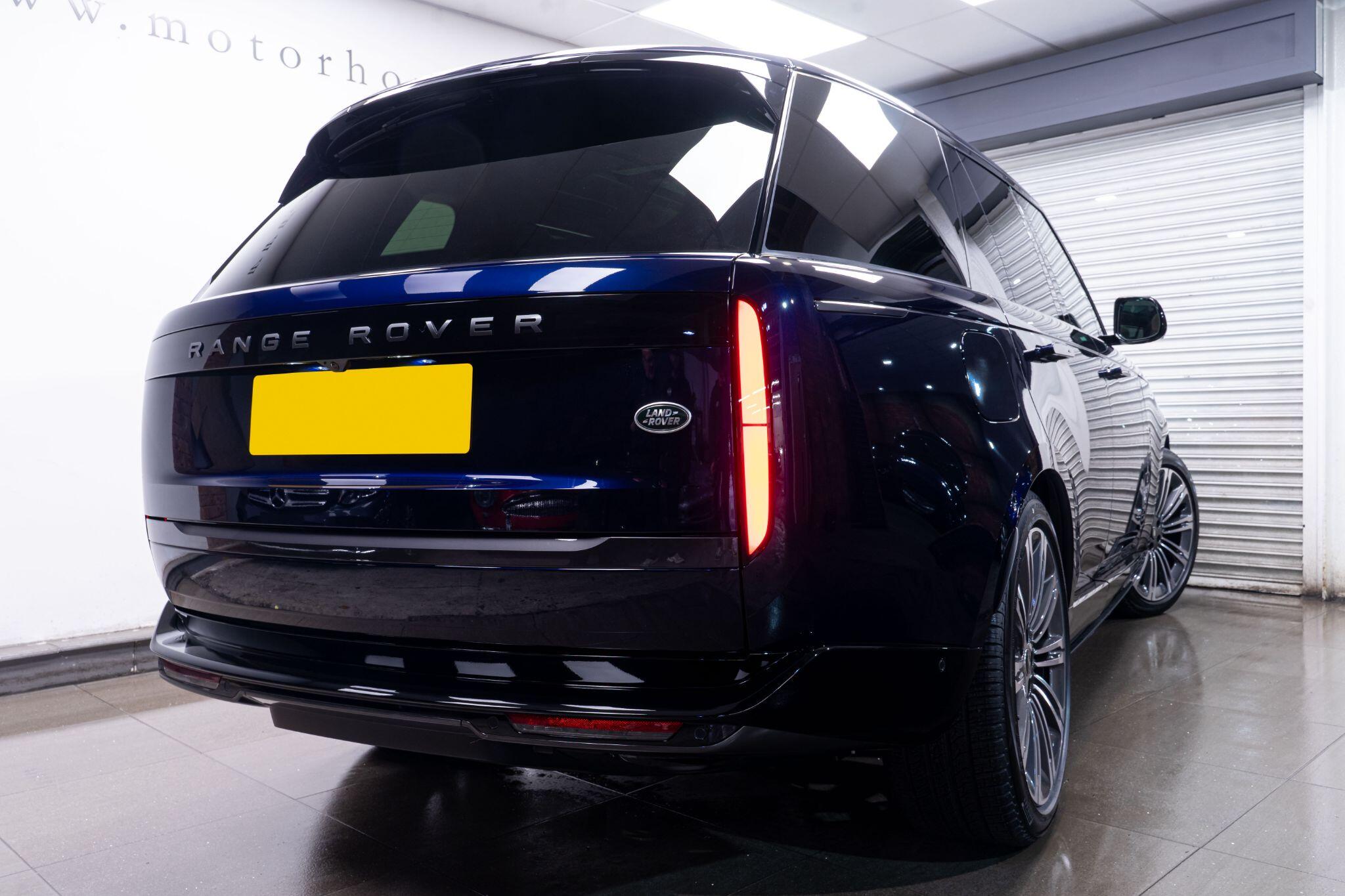 Land Rover Range Rover 3.0 P400 MHEV Autobiography Auto 4WD Euro 6 (s/s) 5dr 5dr Automatic 2026