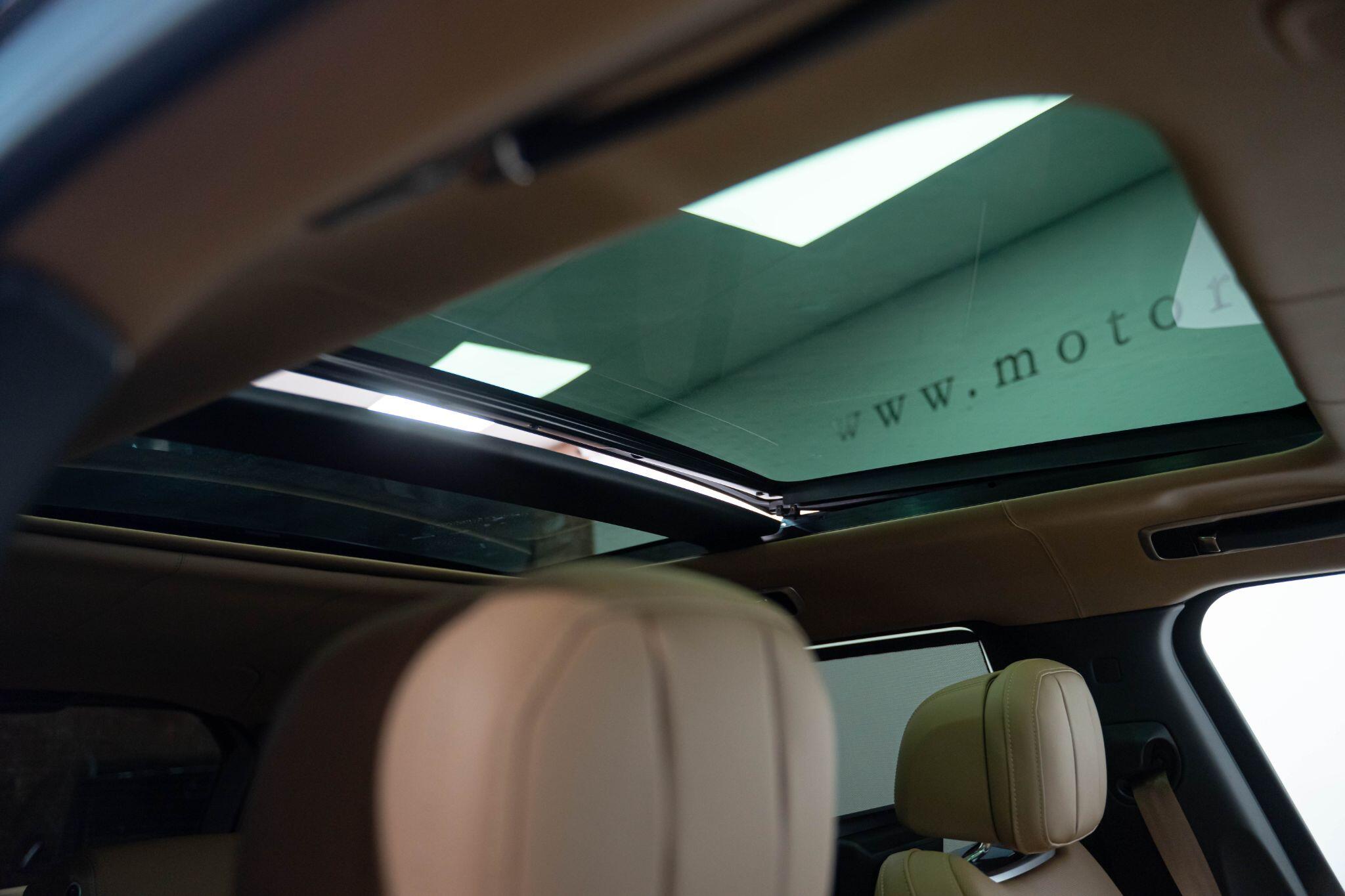 Land Rover Range Rover 3.0 P400 MHEV Autobiography Auto 4WD Euro 6 (s/s) 5dr 5dr Automatic 2026