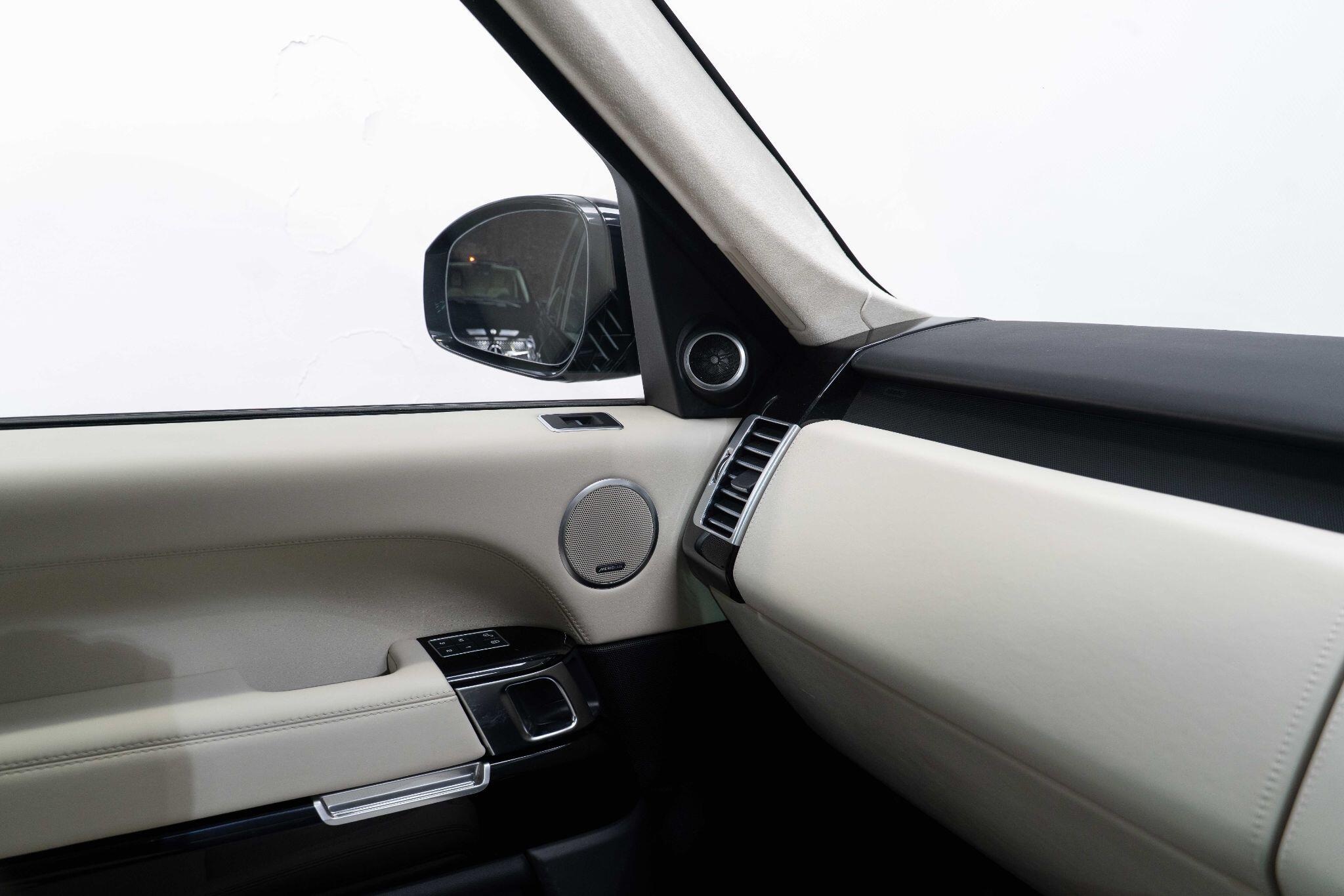 Land Rover Range Rover 5.0 P525 V8 Autobiography Auto 4WD Euro 6 (s/s) 5dr 5dr Automatic 2025