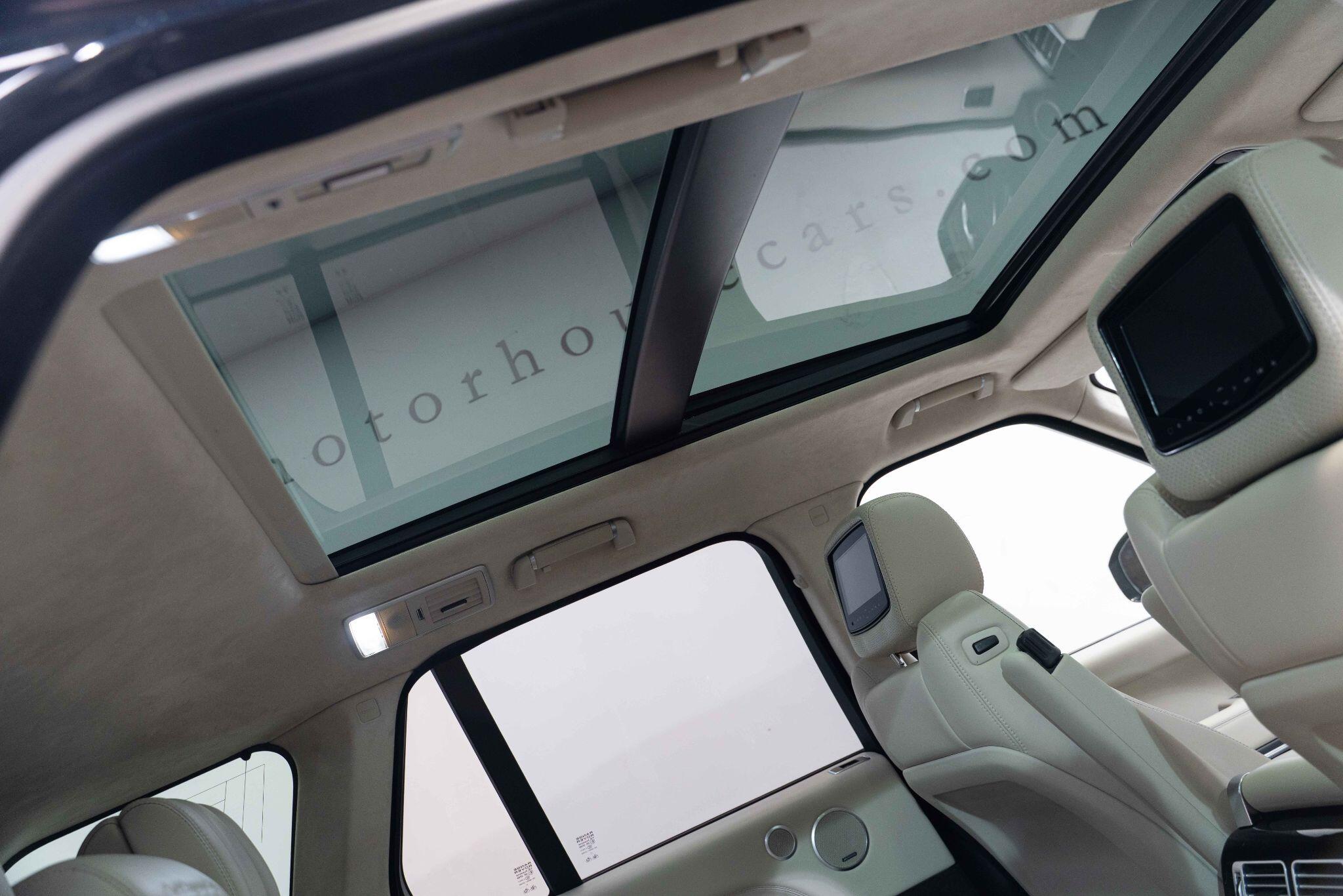 Land Rover Range Rover 5.0 P525 V8 Autobiography Auto 4WD Euro 6 (s/s) 5dr 5dr Automatic 2025