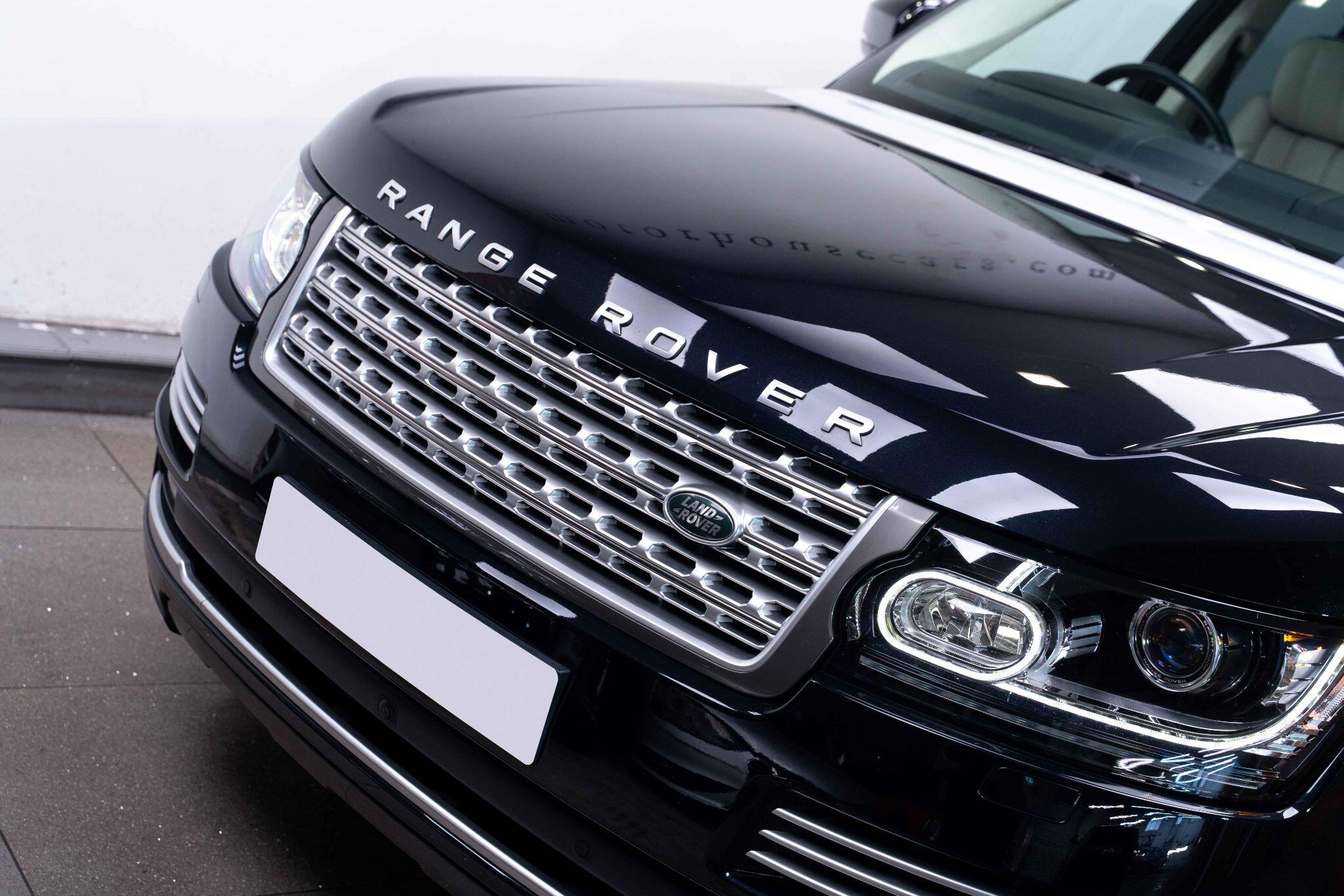 Land Rover Range Rover 5.0 P525 V8 Autobiography Auto 4WD Euro 6 (s/s) 5dr 5dr Automatic 2025