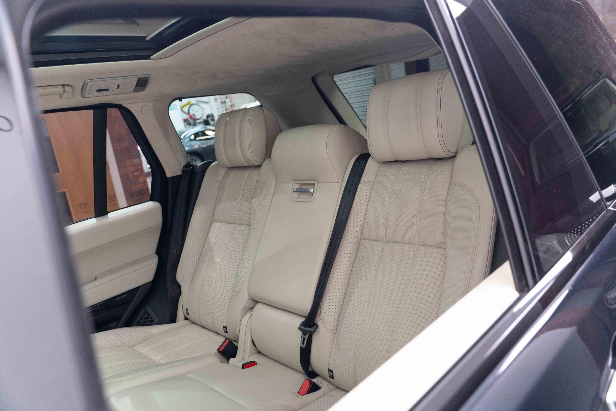 Land Rover Range Rover 5.0 P525 V8 Autobiography Auto 4WD Euro 6 (s/s) 5dr 5dr Automatic 2025