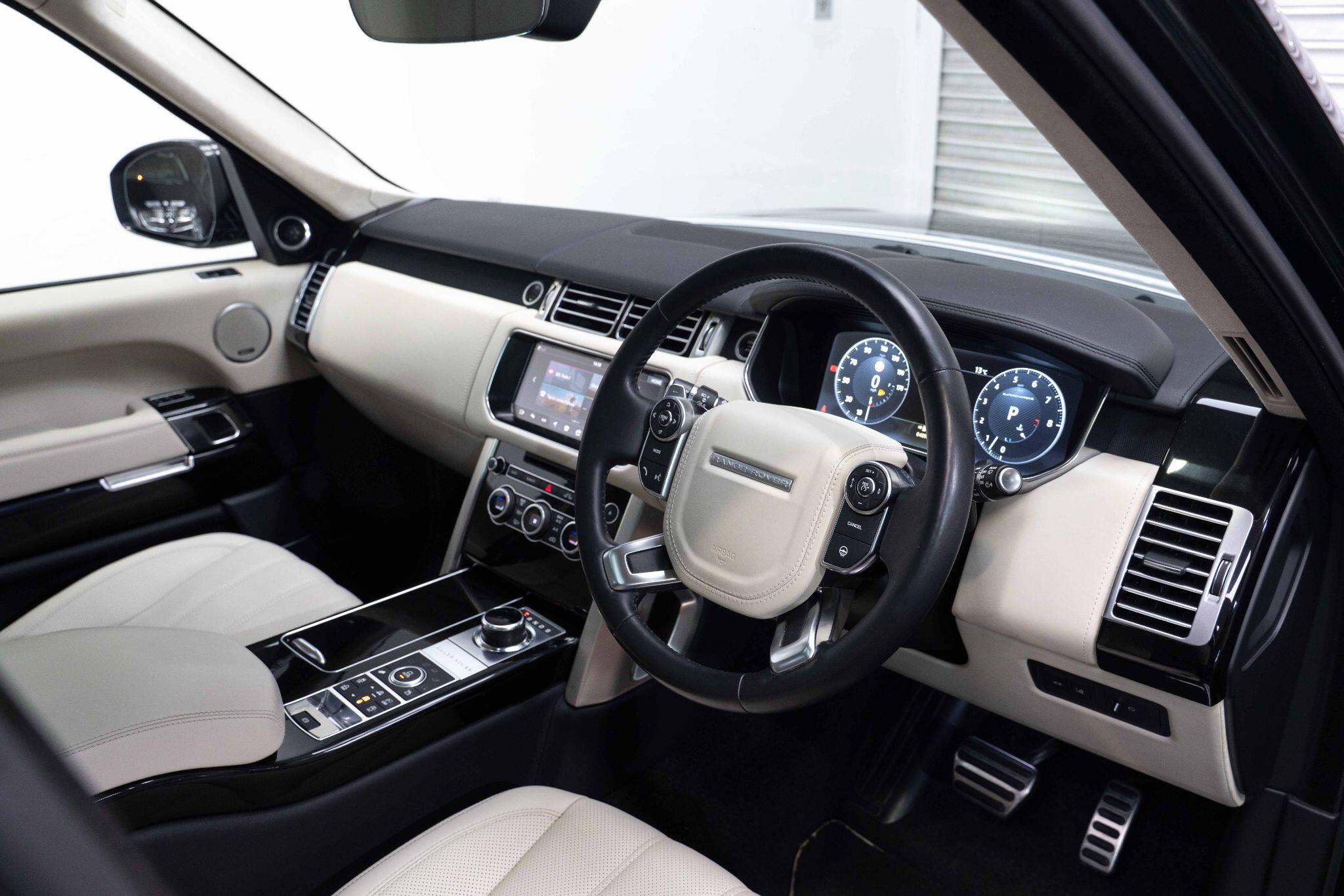 Land Rover Range Rover 5.0 P525 V8 Autobiography Auto 4WD Euro 6 (s/s) 5dr 5dr Automatic 2025