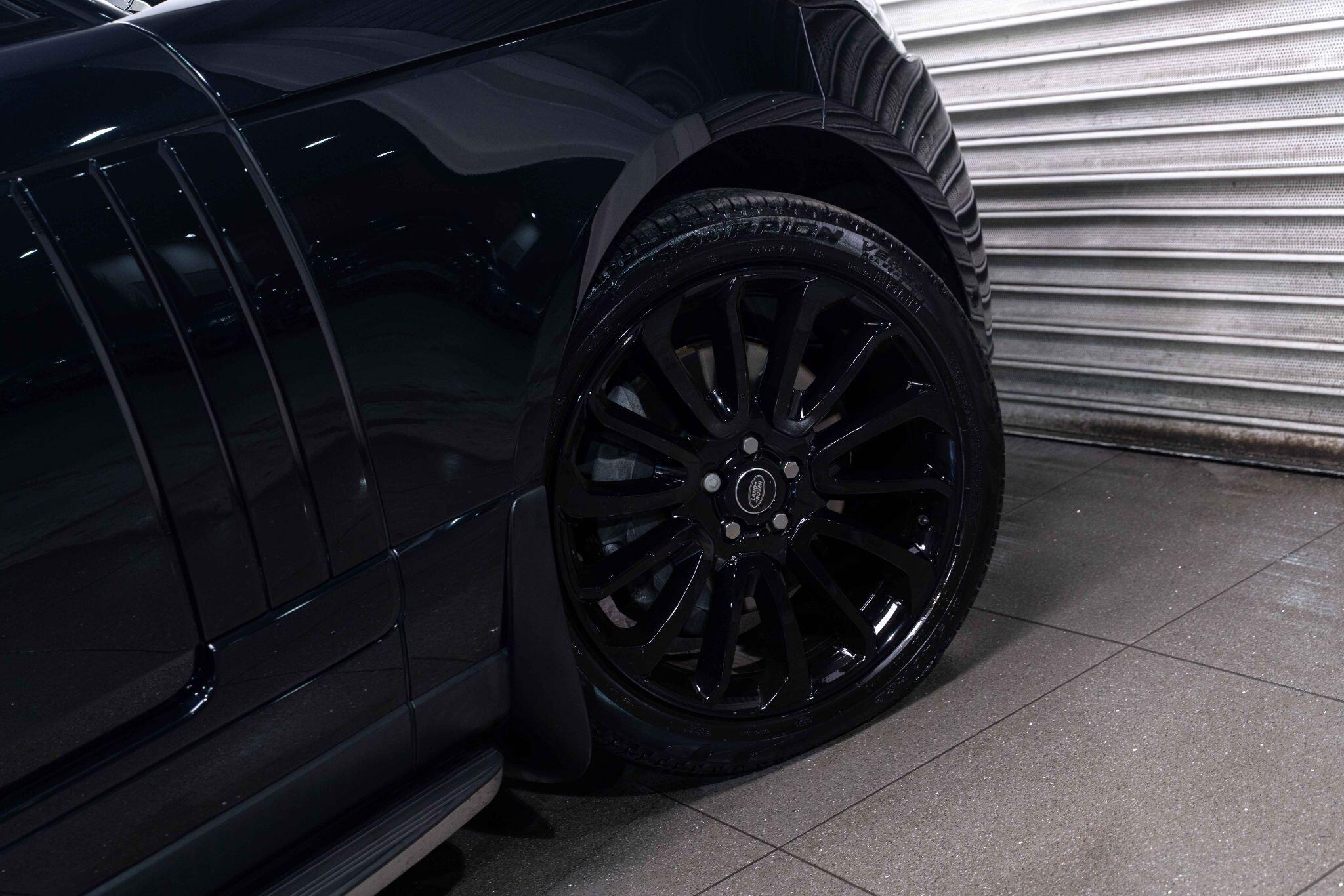 Land Rover Range Rover 5.0 V8 Autobiography Auto 4WD Euro 6 (s/s) 5dr 5dr Automatic 2025