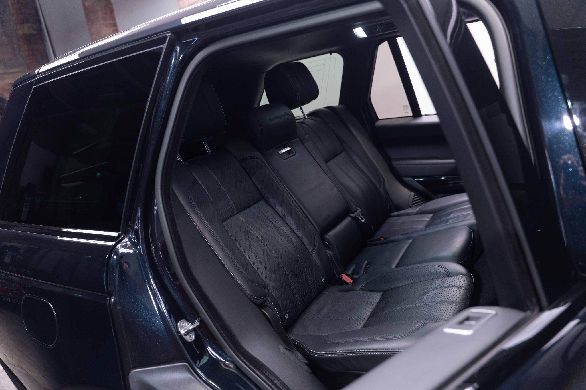 Land Rover Range Rover 5.0 V8 Autobiography Auto 4WD Euro 6 (s/s) 5dr 5dr Automatic 2025