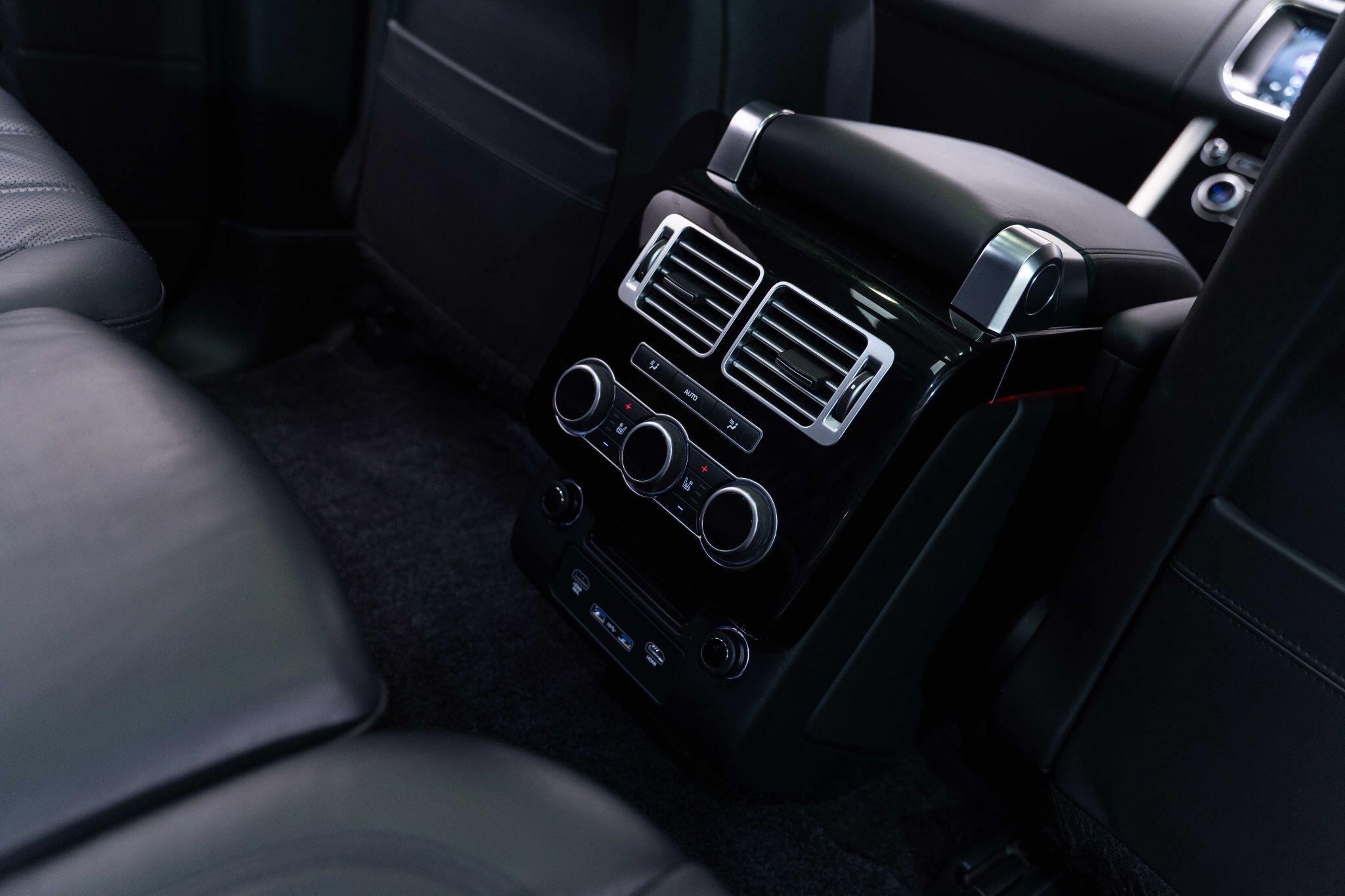 Land Rover Range Rover 5.0 V8 Autobiography Auto 4WD Euro 6 (s/s) 5dr 5dr Automatic 2025