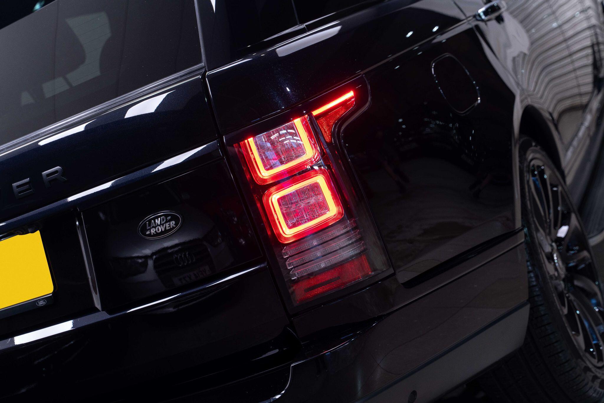 Land Rover Range Rover 5.0 V8 Autobiography Auto 4WD Euro 6 (s/s) 5dr 5dr Automatic 2025