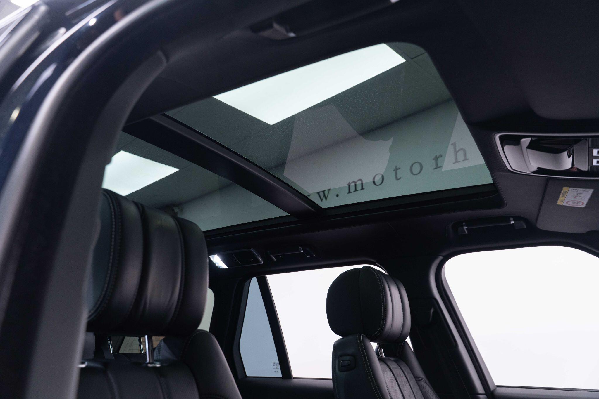 Land Rover Range Rover 5.0 V8 Autobiography Auto 4WD Euro 6 (s/s) 5dr 5dr Automatic 2025