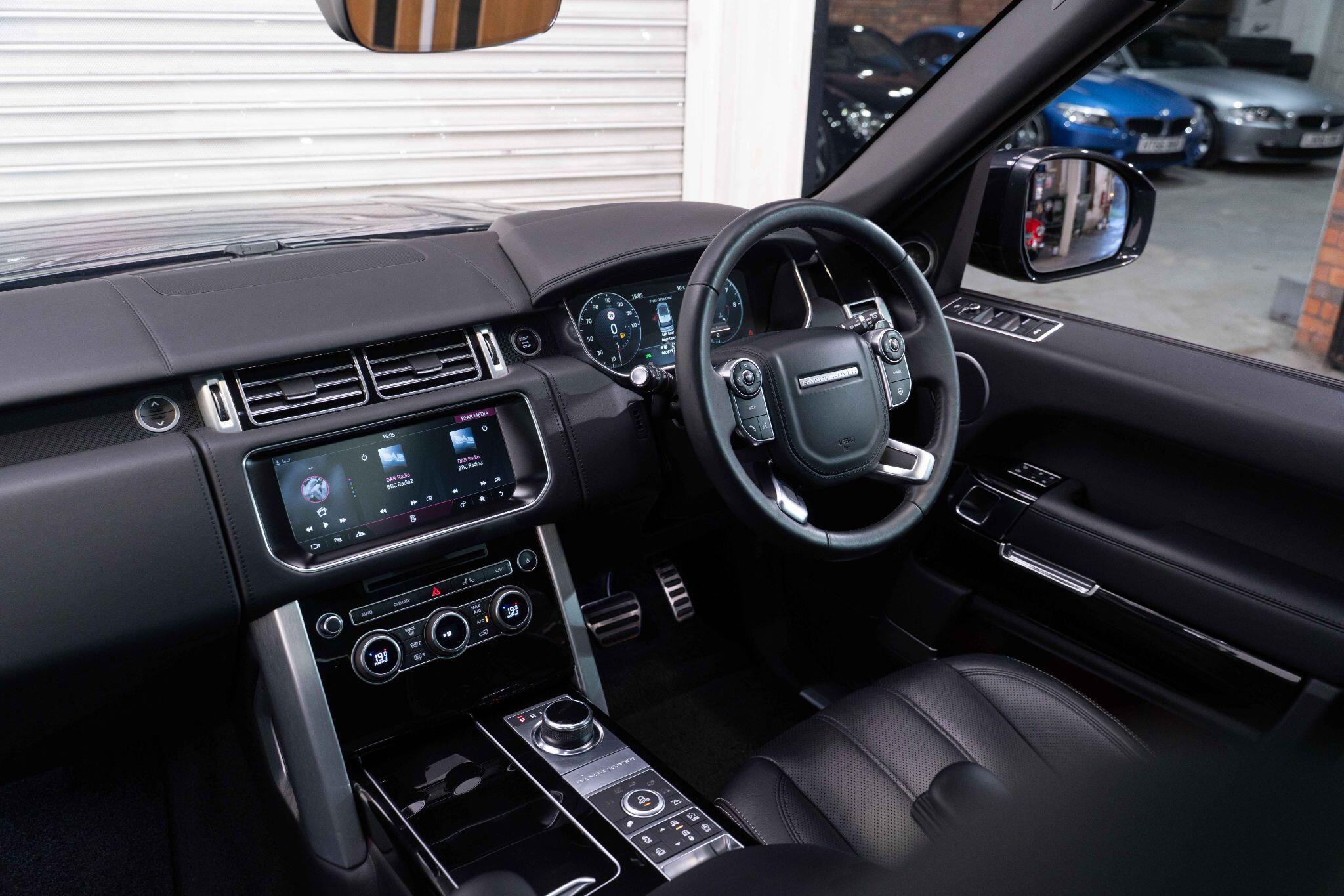 Land Rover Range Rover 5.0 V8 Autobiography Auto 4WD Euro 6 (s/s) 5dr 5dr Automatic 2025