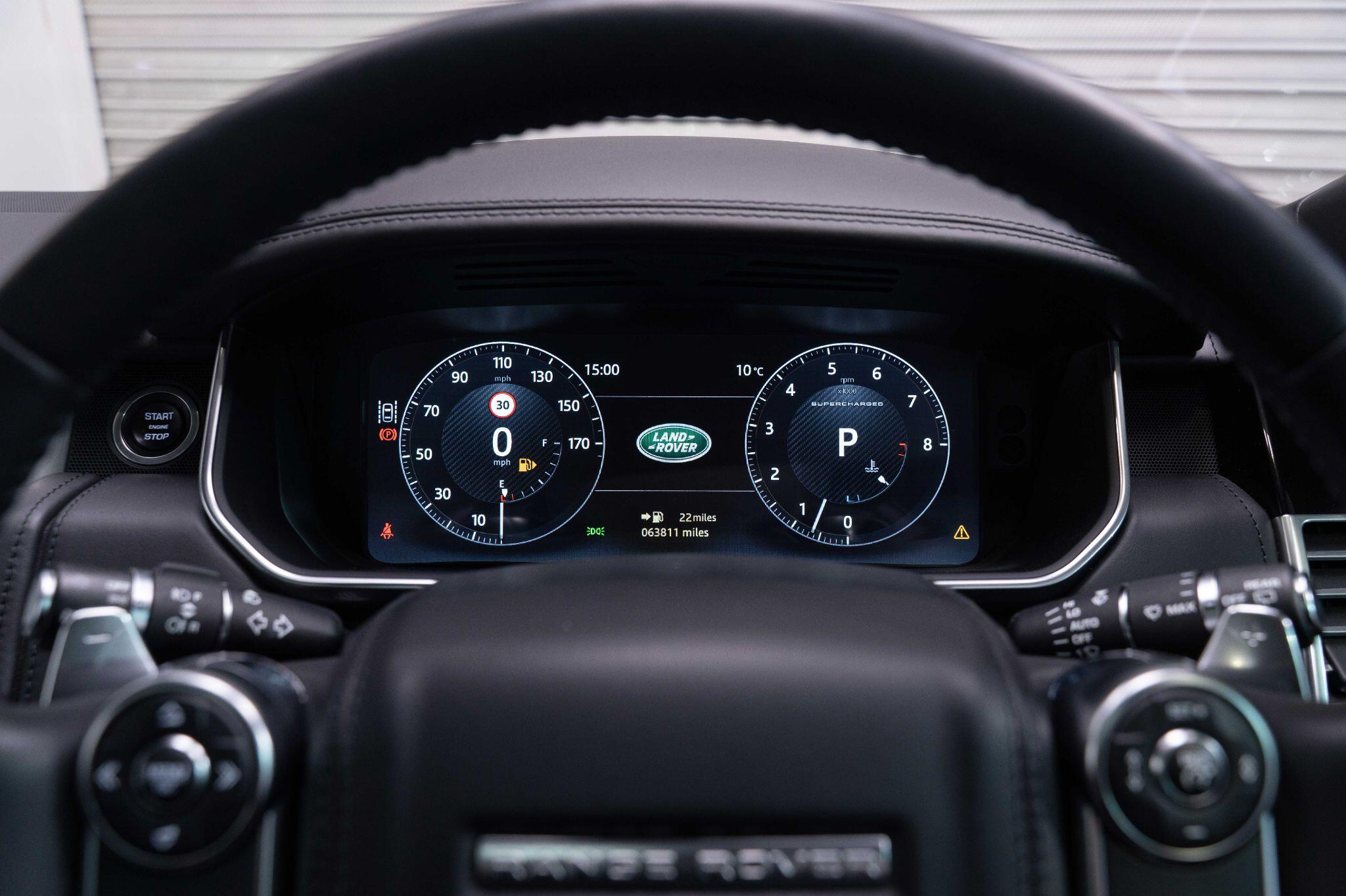 Land Rover Range Rover 5.0 V8 Autobiography Auto 4WD Euro 6 (s/s) 5dr 5dr Automatic 2025