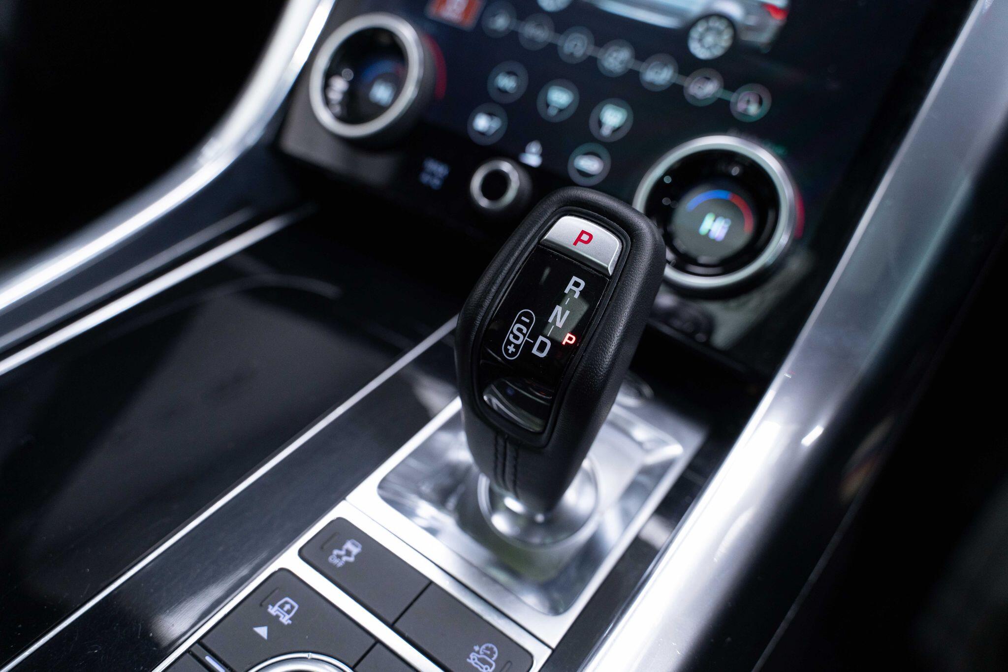 Land Rover Range Rover Sport 3.0 SD V6 Autobiography Dynamic Auto 4WD Euro 6 (s/s) 5dr 5dr Automatic 2026