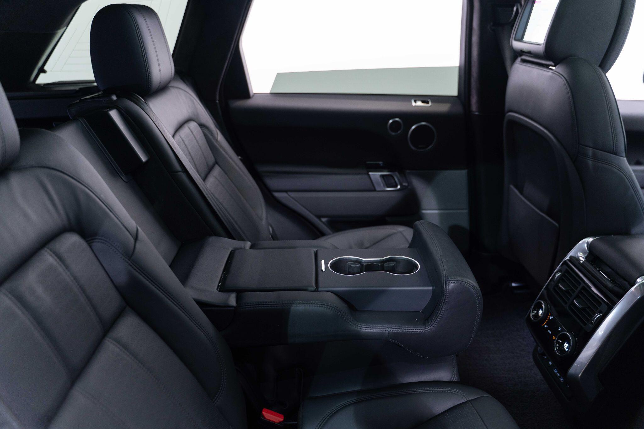 Land Rover Range Rover Sport 3.0 SD V6 Autobiography Dynamic Auto 4WD Euro 6 (s/s) 5dr 5dr Automatic 2026