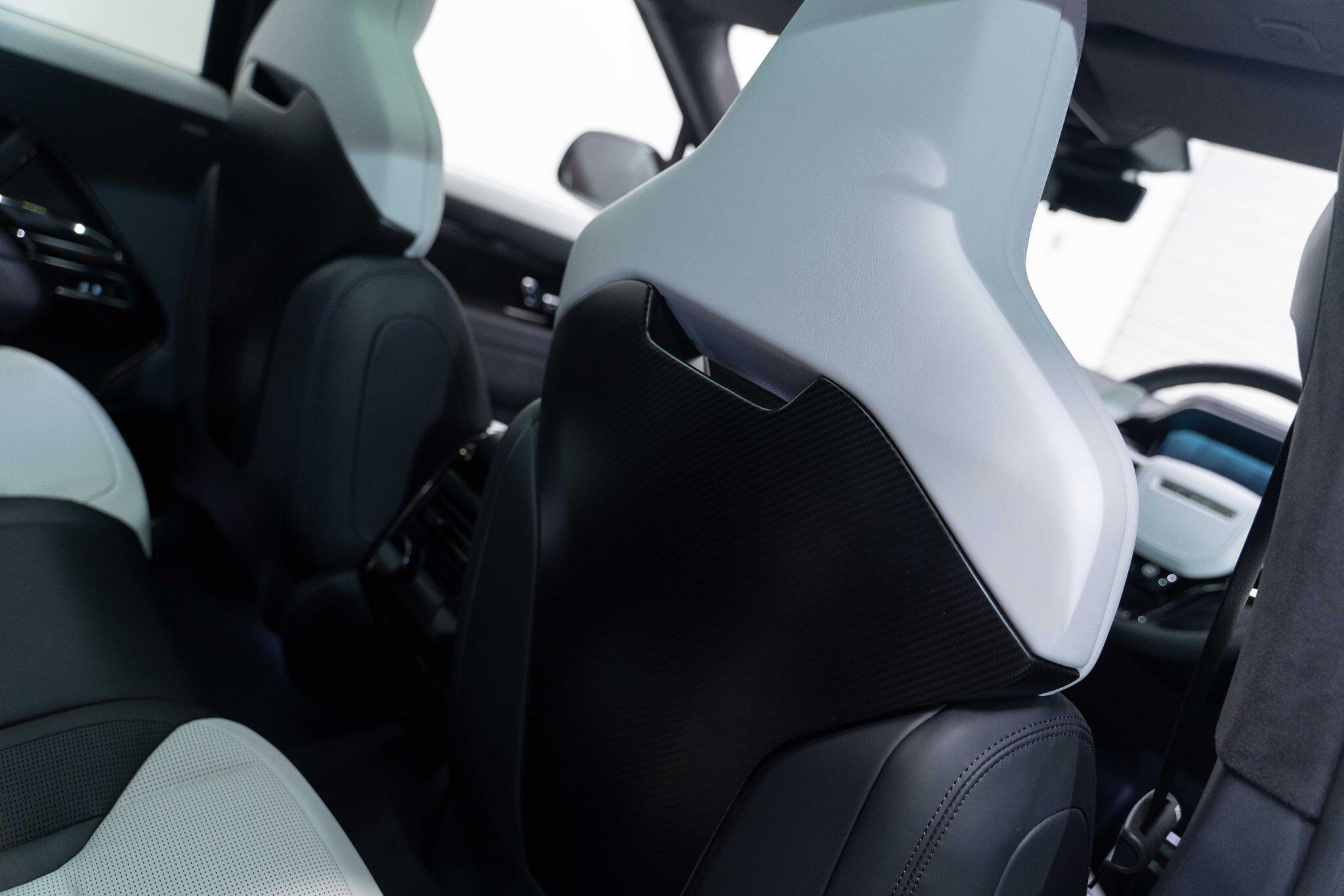 Land Rover Range Rover Sport 4.4 P635 V8 MHEV SV Edition One Gloss Auto 4WD Euro 6 (s/s) 5dr 5dr Automatic 2025