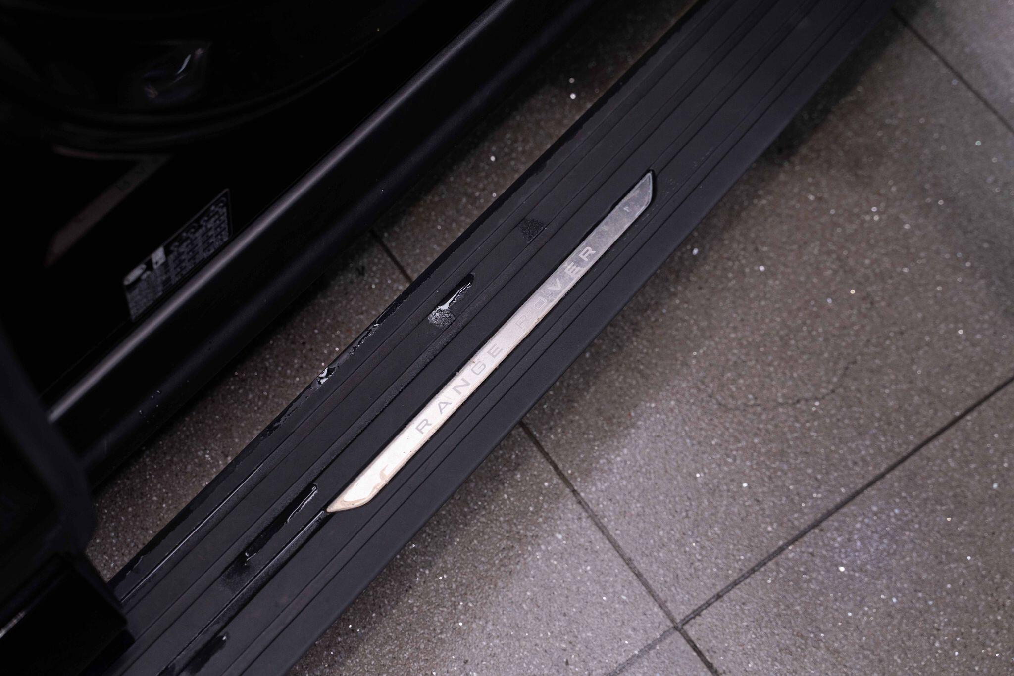 Land Rover Range Rover Sport 4.4 P635 V8 MHEV SV Edition One Gloss Auto 4WD Euro 6 (s/s) 5dr 5dr Automatic 2025