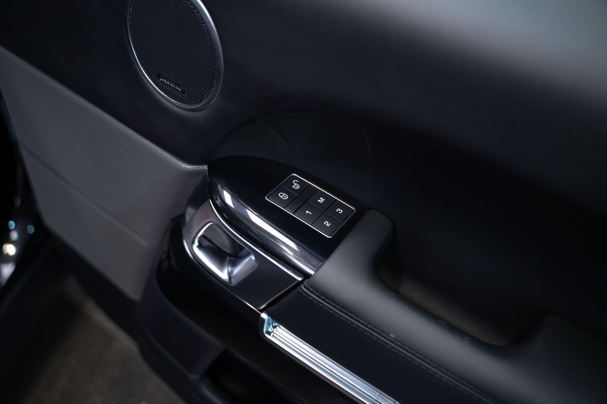 Land Rover Range Rover Sport 5.0 P575 V8 SVR Auto 4WD Euro 6 (s/s) 5dr 5dr Automatic 2025