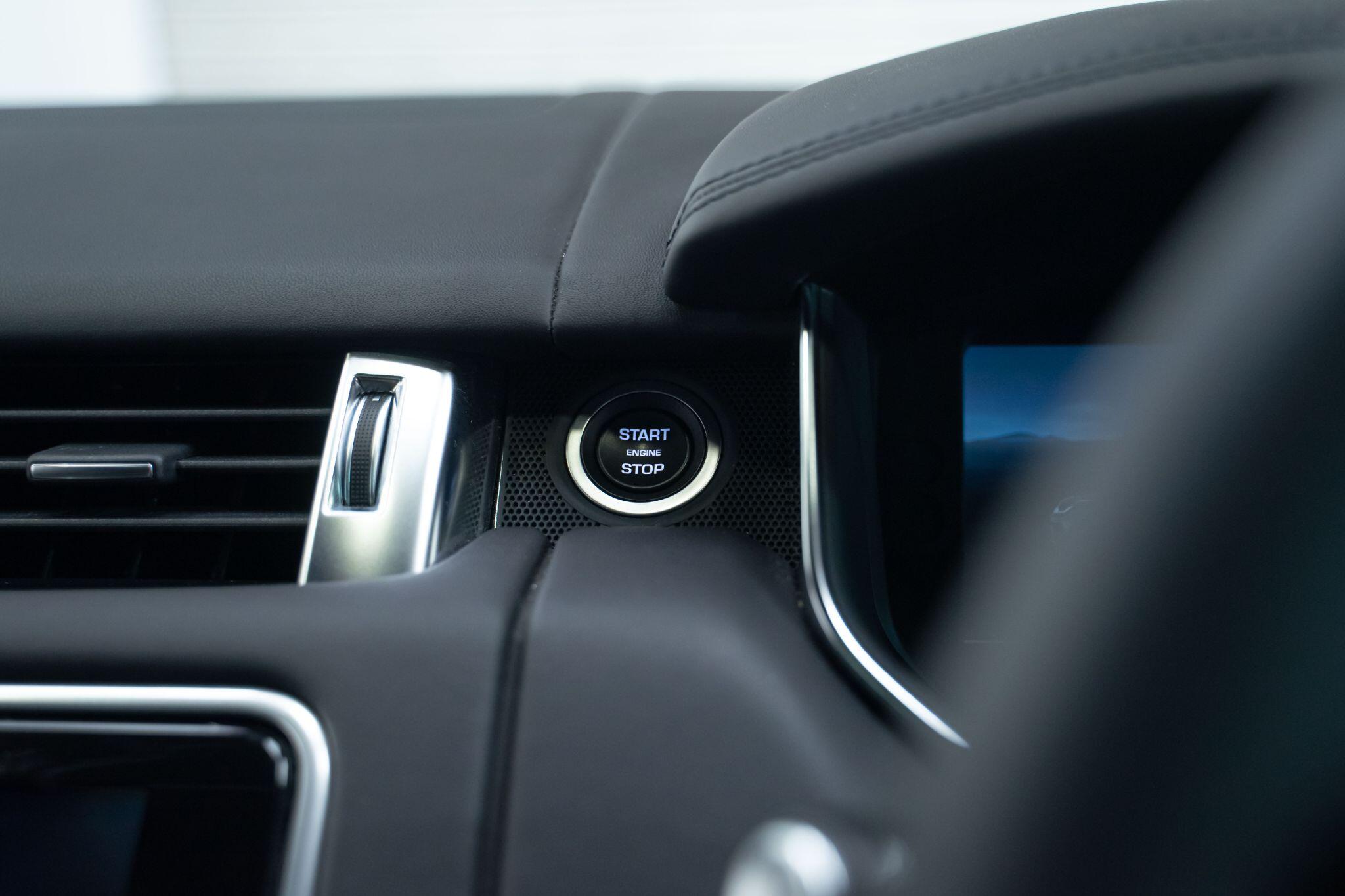 Land Rover Range Rover Sport 5.0 P575 V8 SVR Auto 4WD Euro 6 (s/s) 5dr 5dr Automatic 2025