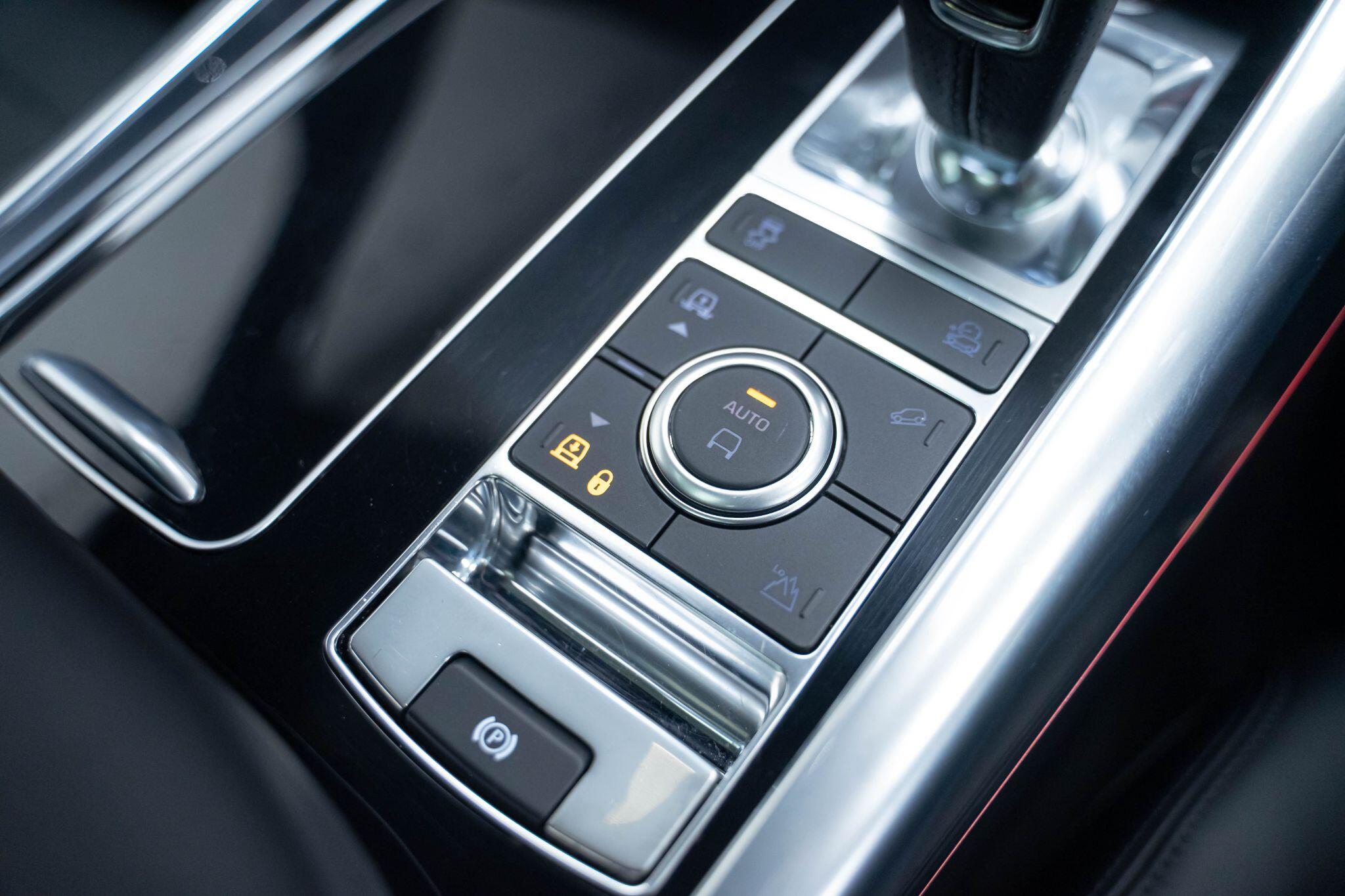 Land Rover Range Rover Sport 5.0 P575 V8 SVR Auto 4WD Euro 6 (s/s) 5dr 5dr Automatic 2025