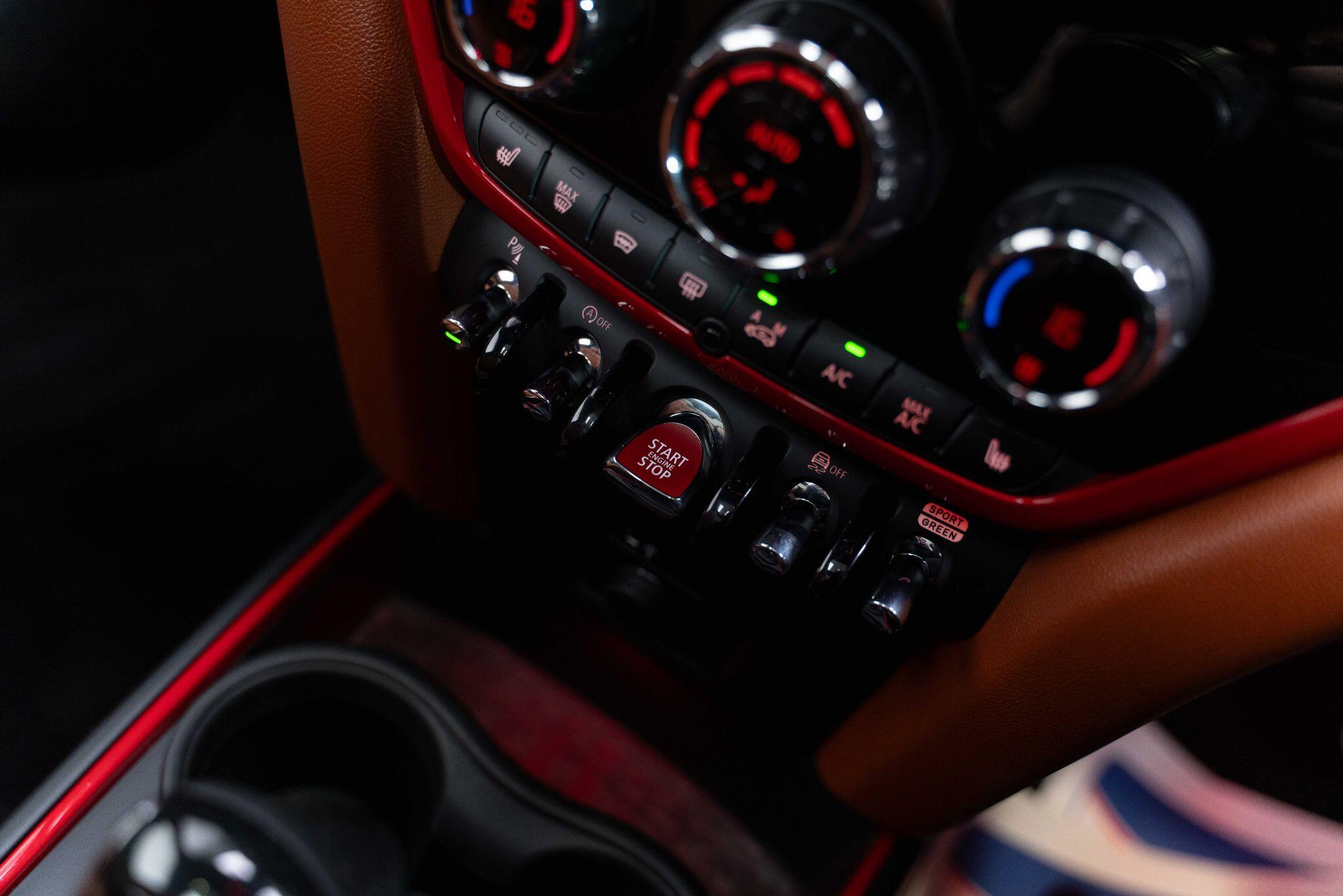 MINI Countryman 2.0 John Cooper Works Auto ALL4 Euro 6 (s/s) 5dr 5dr Automatic 2026